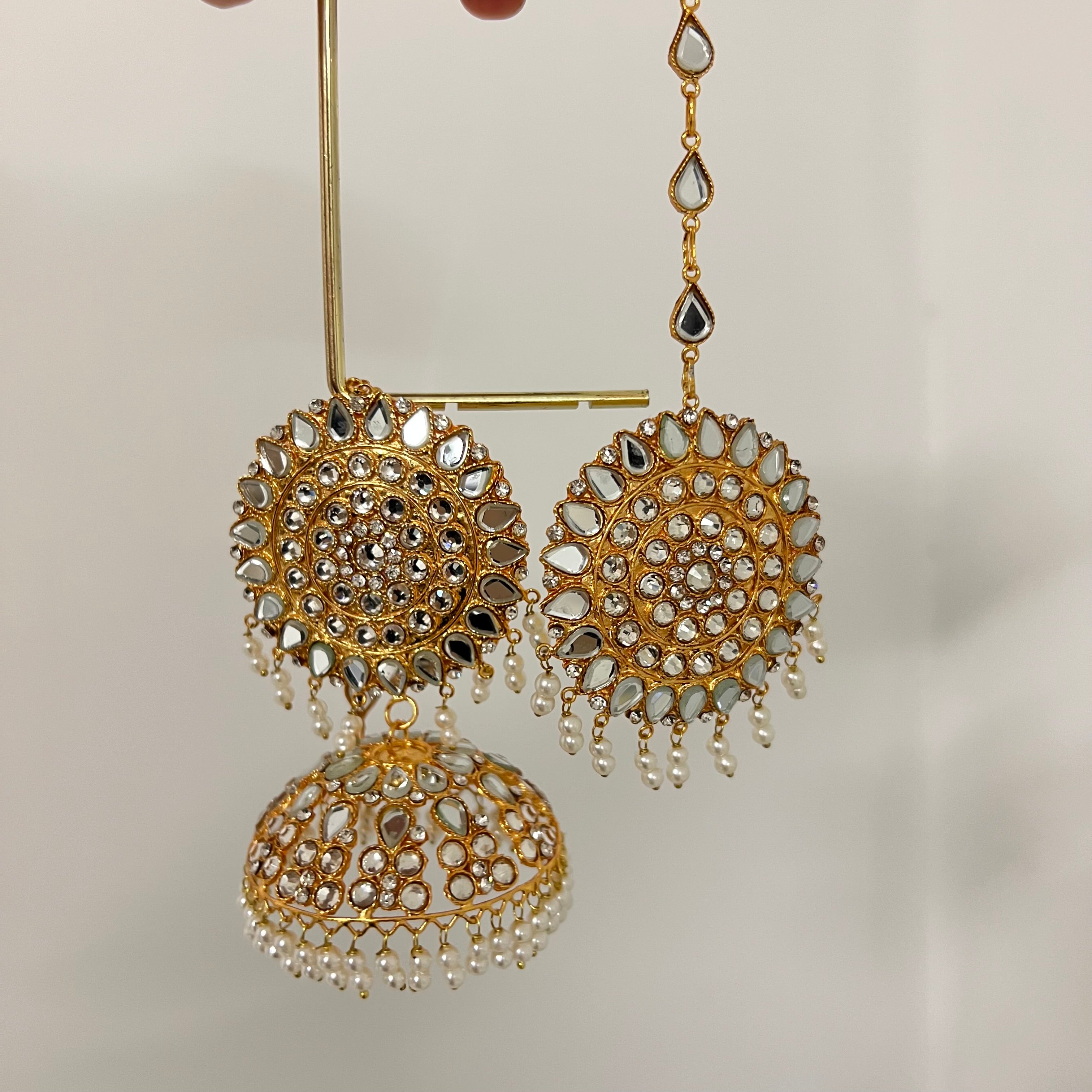 Zainab Jhumka & Tikka