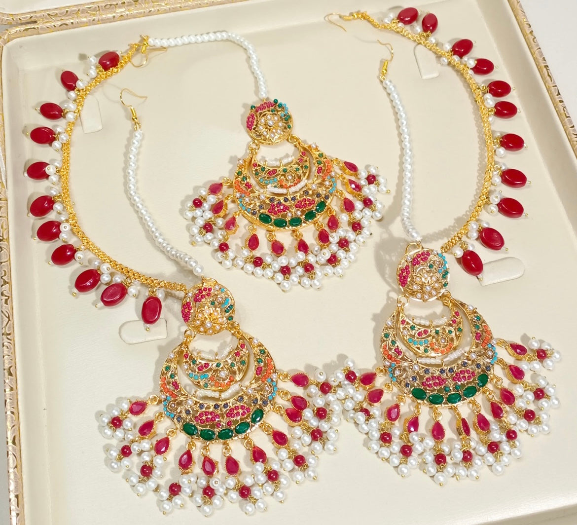 Moona Earrings & Tikka Red