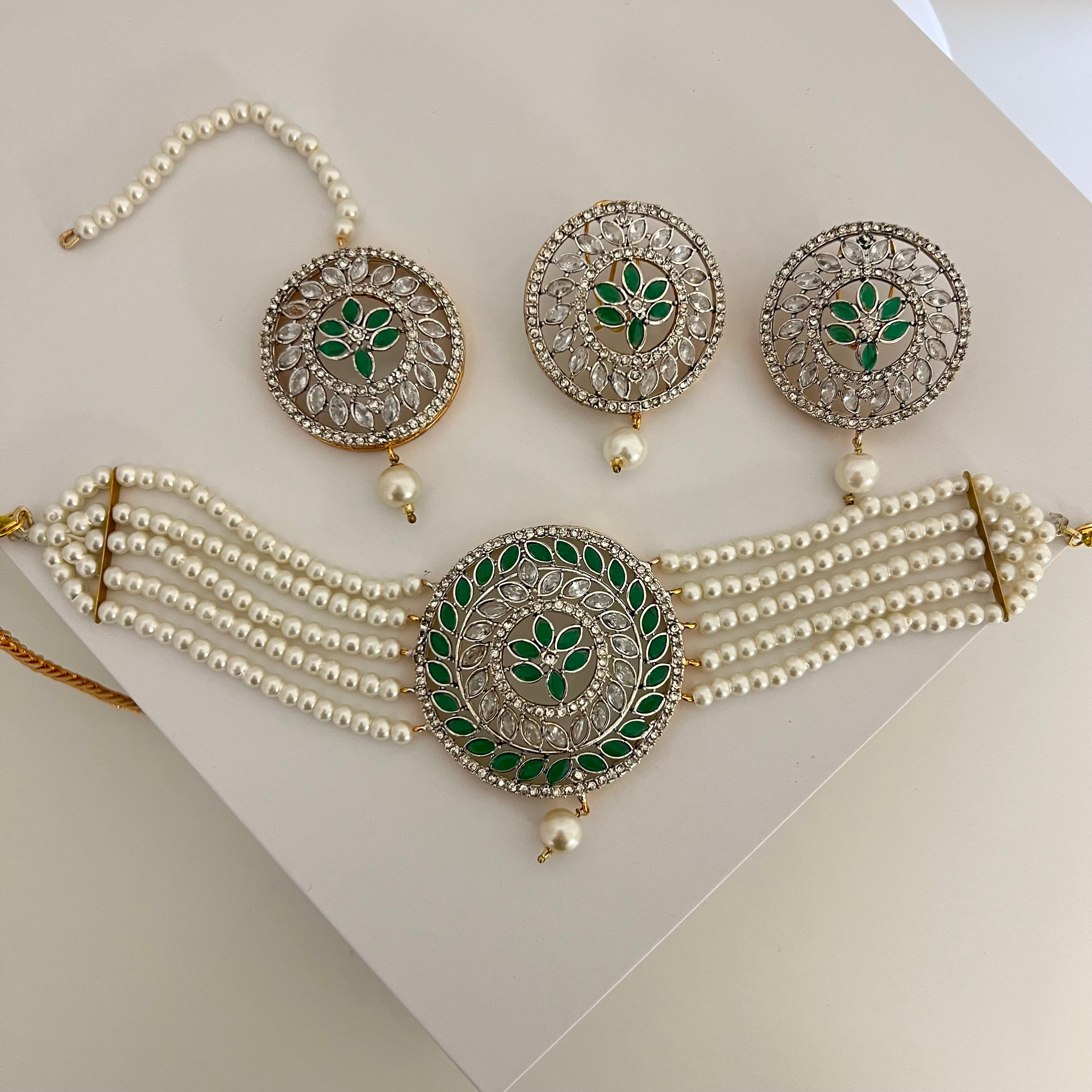 Deana Choker Set Green