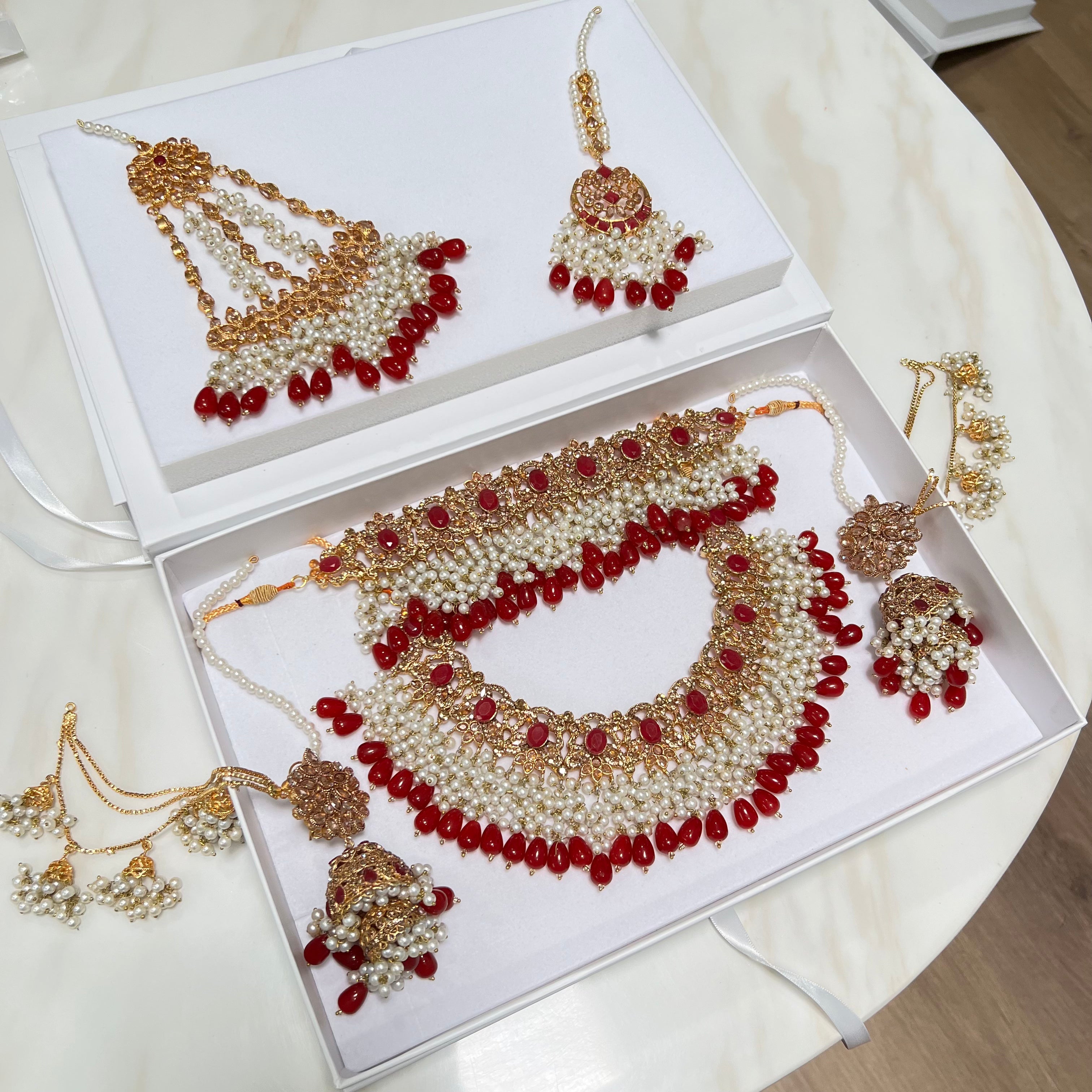 Somy Bridal Set Luxury Red