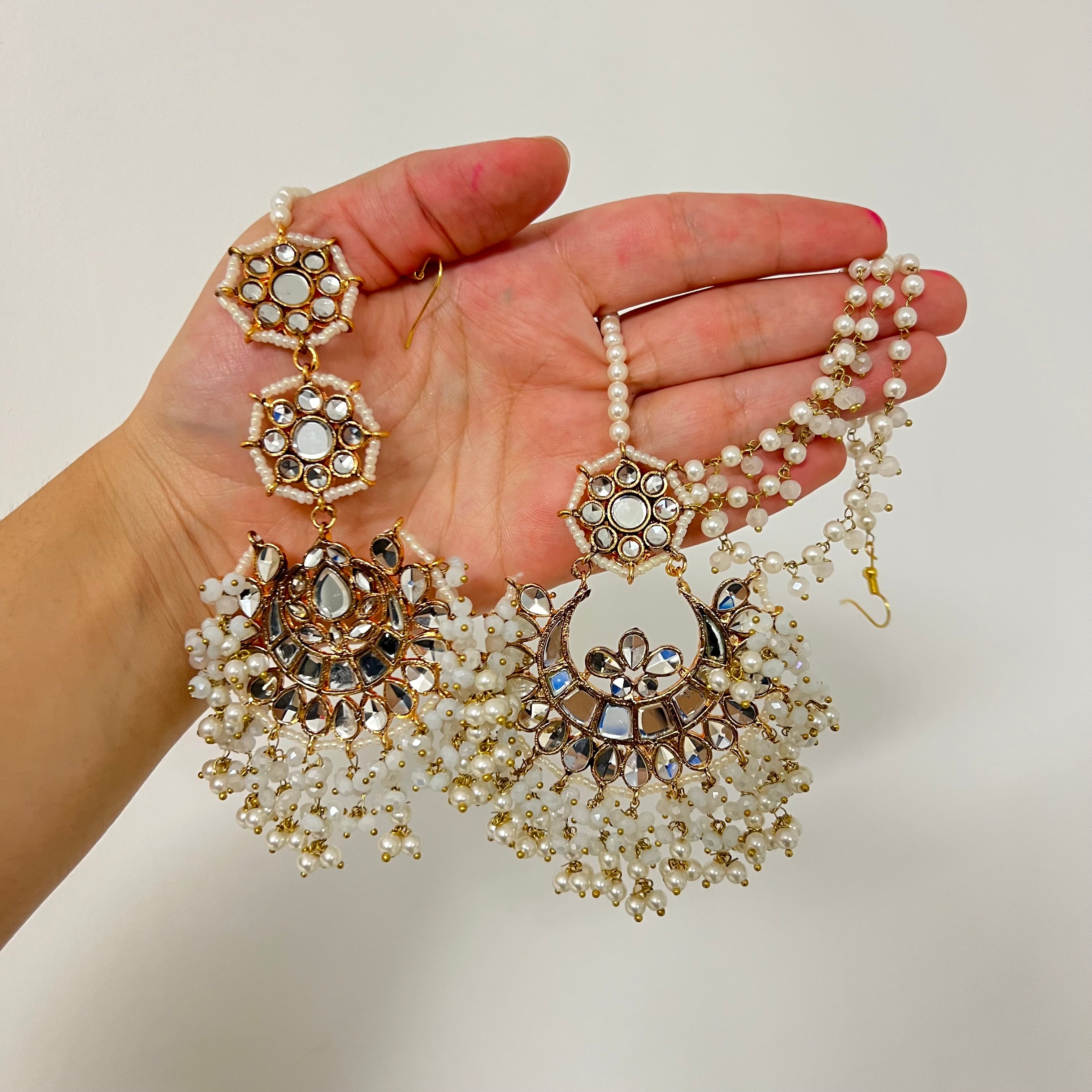 Selena Earring Tikka Set