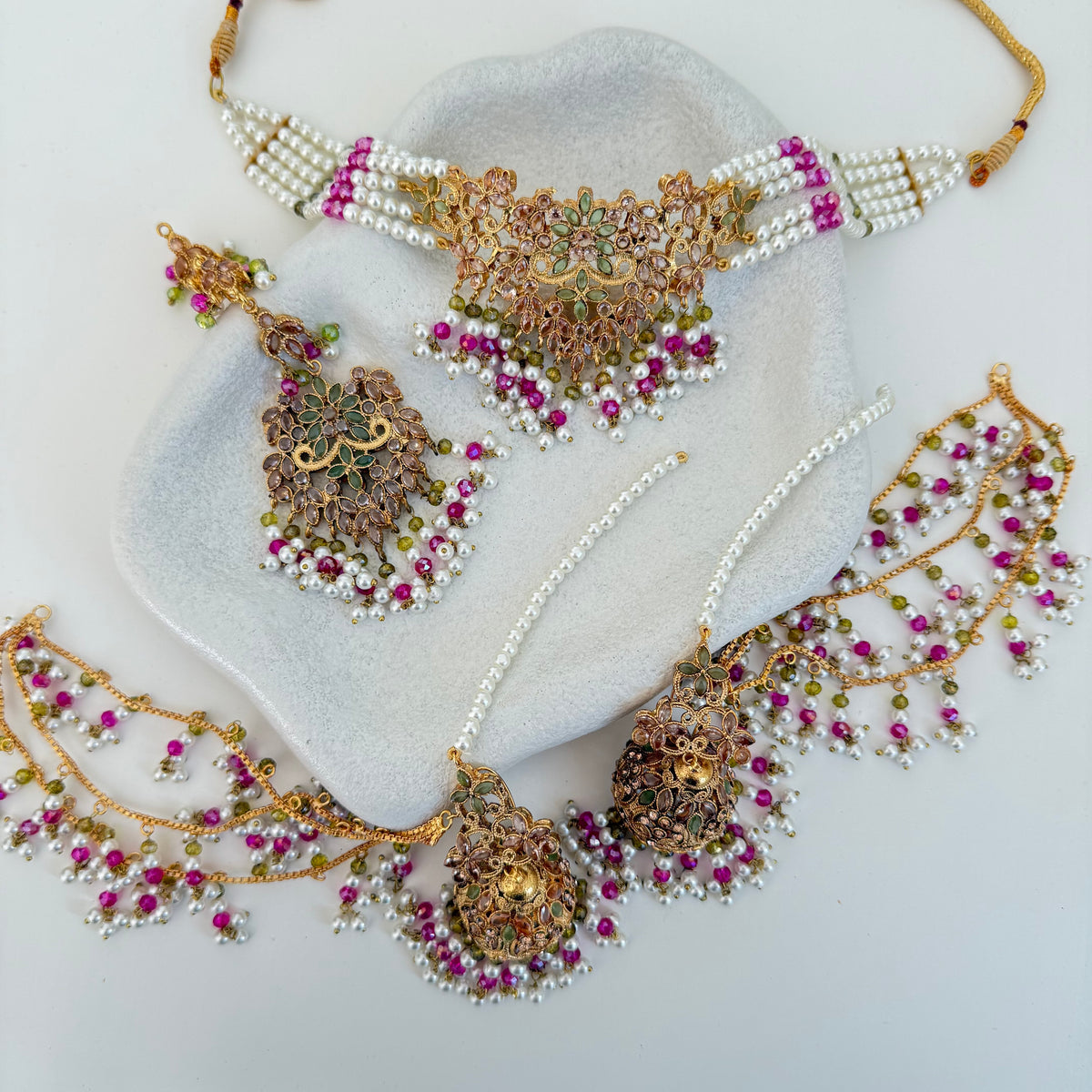Mahira Choker Set