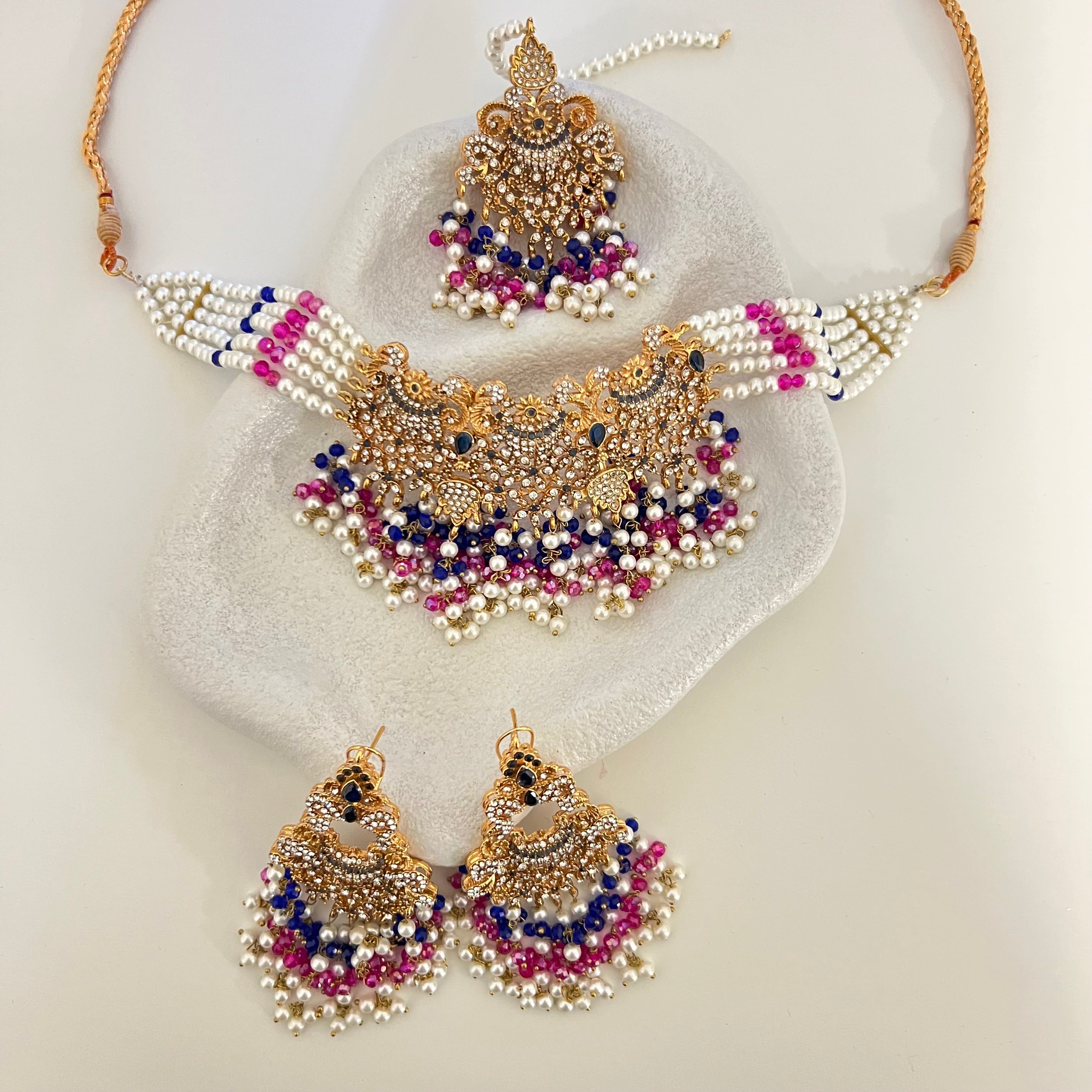 Sabika Choker Set