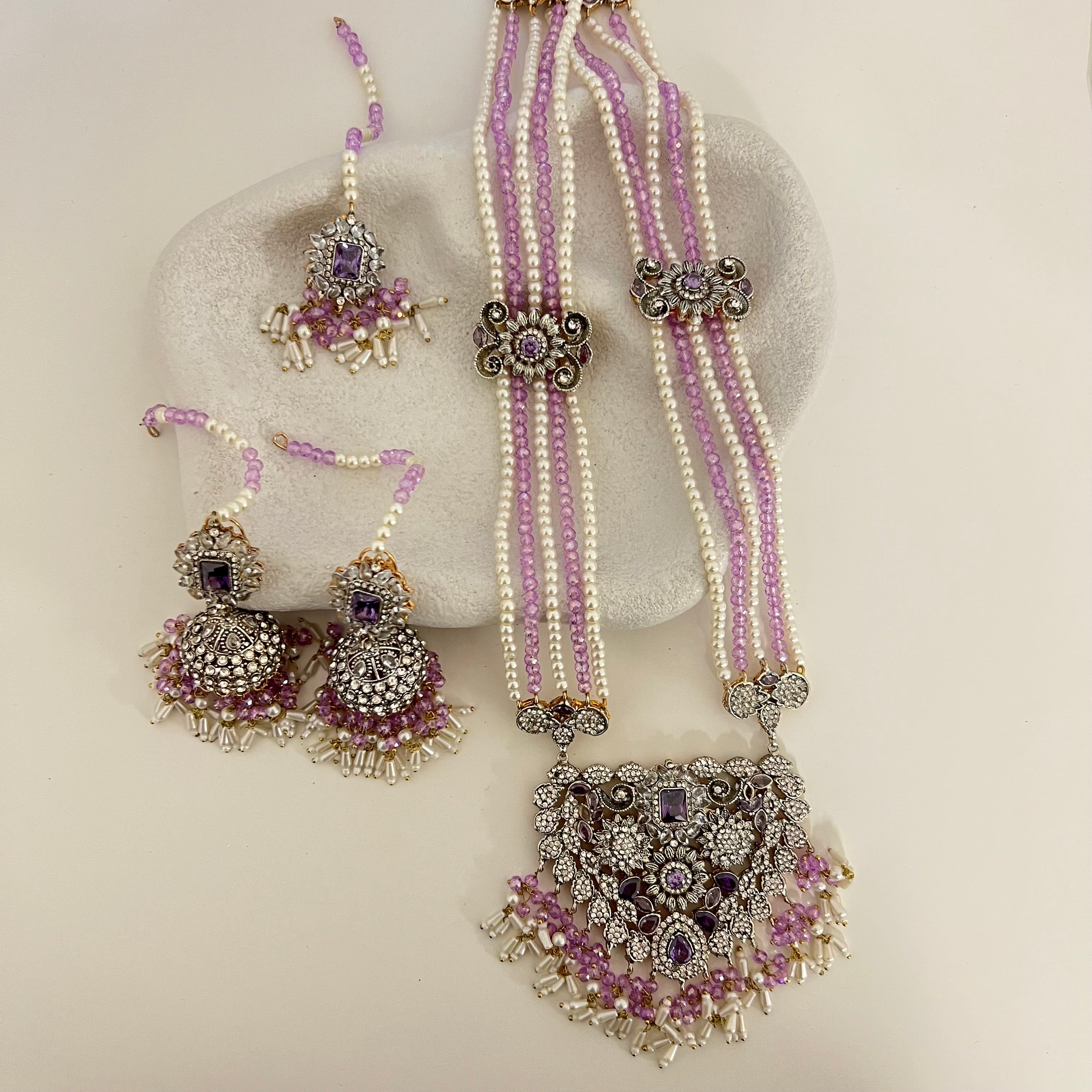 Alisha Long Necklace Set