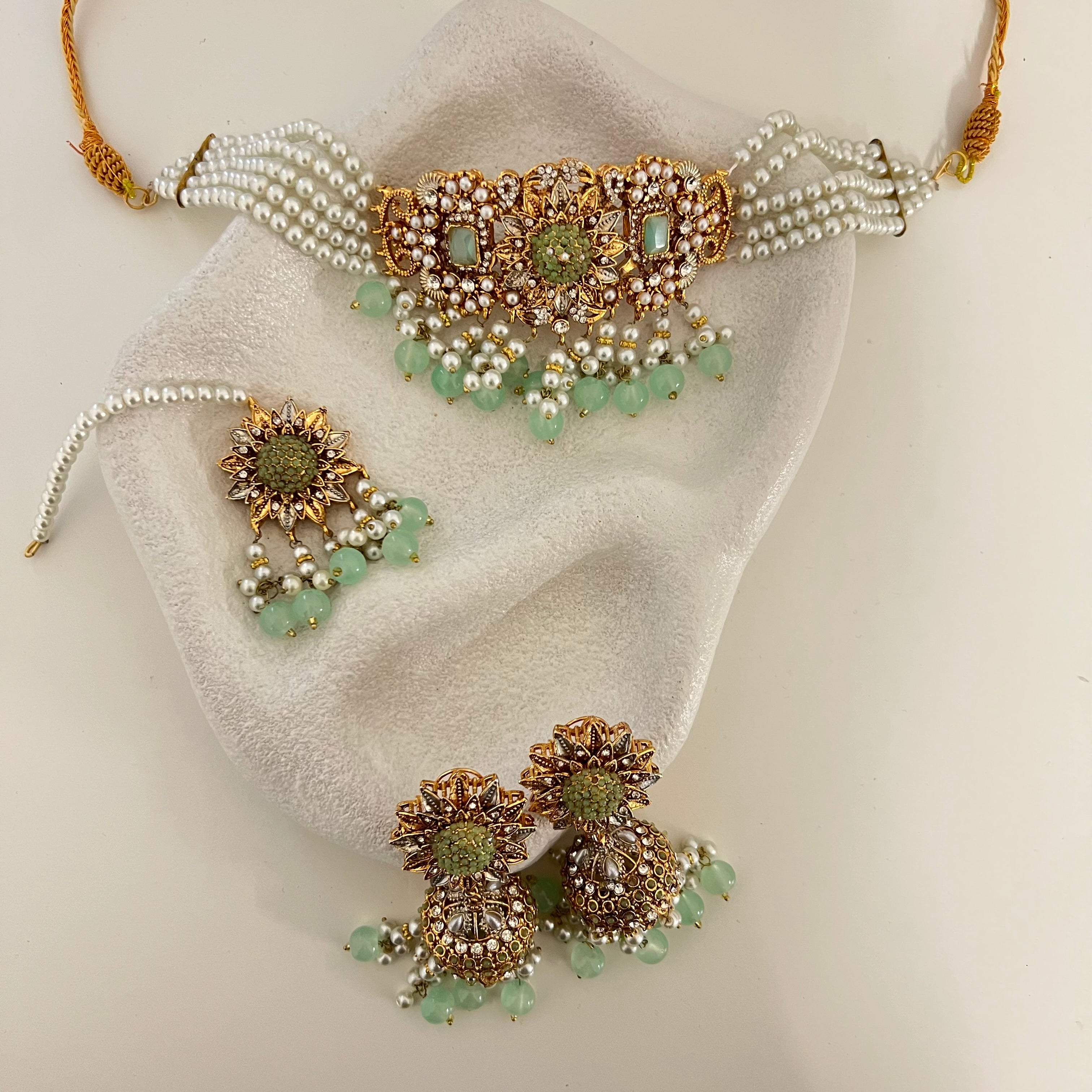 Kajal Choker Set