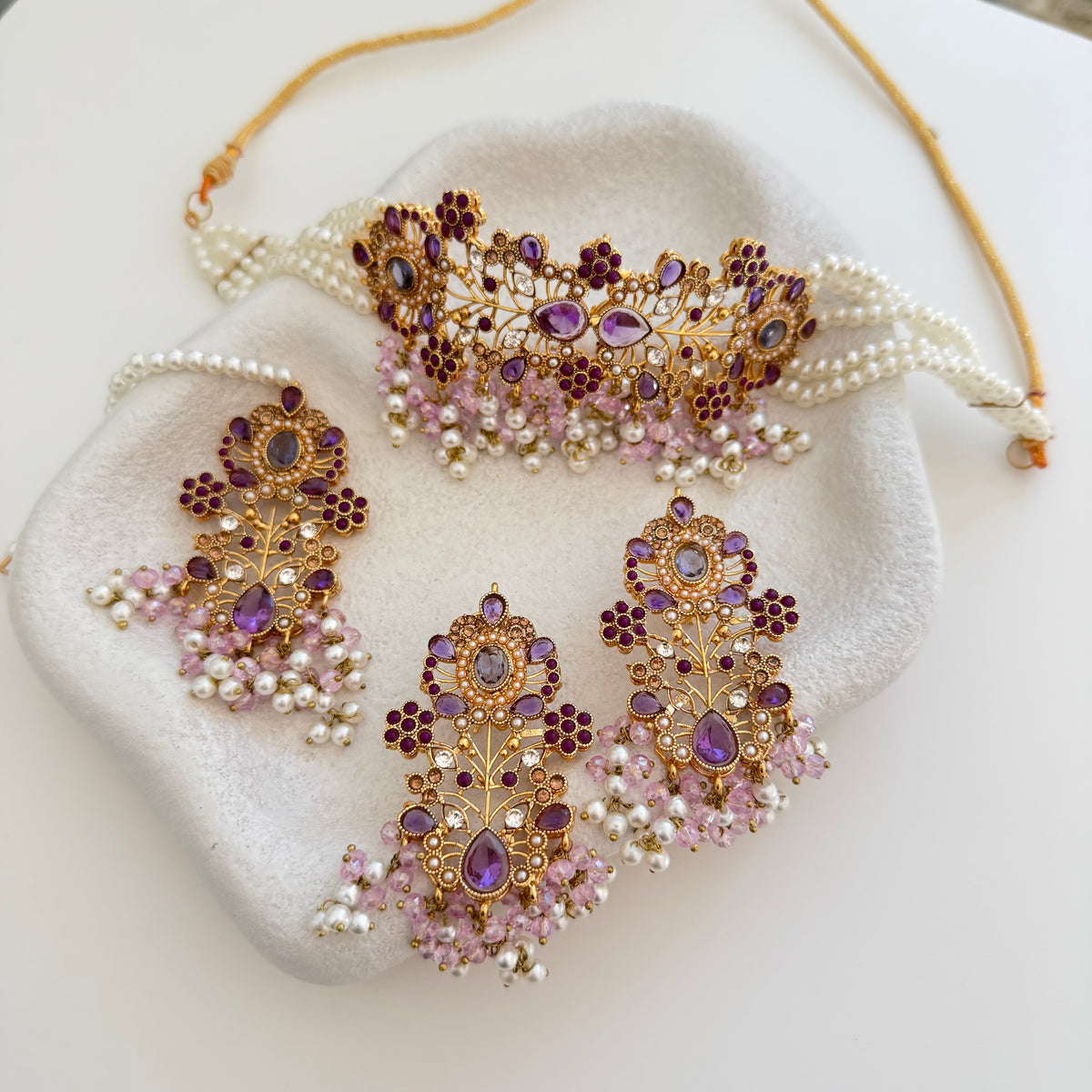 Reama Choker Set