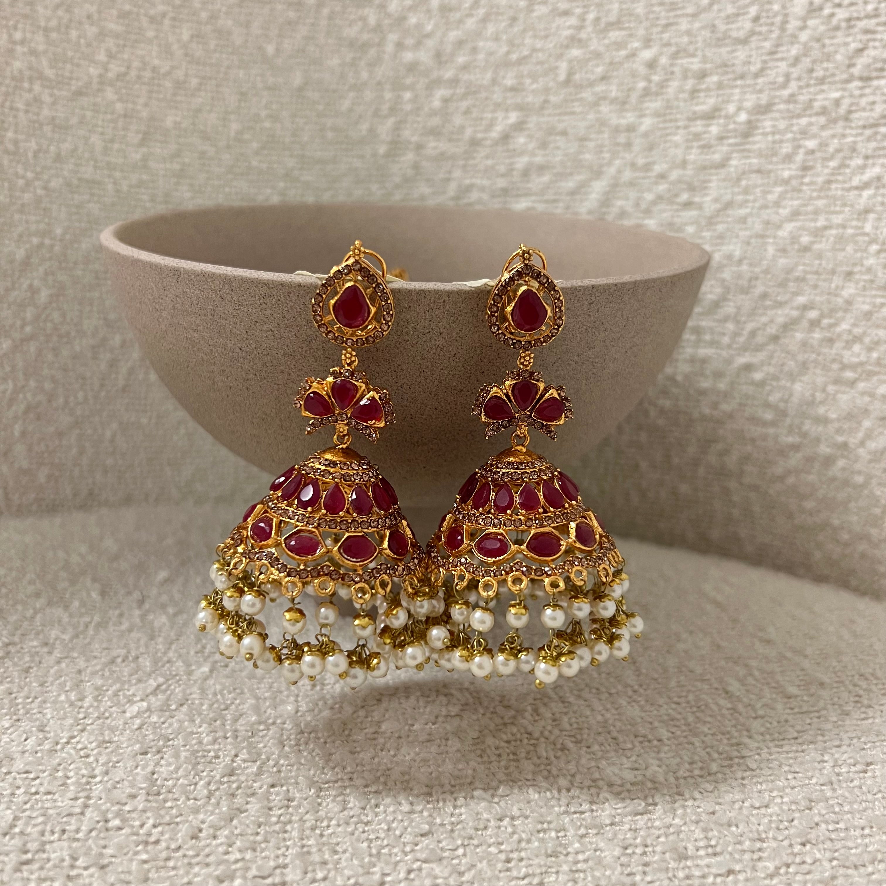 Soha Jhumka