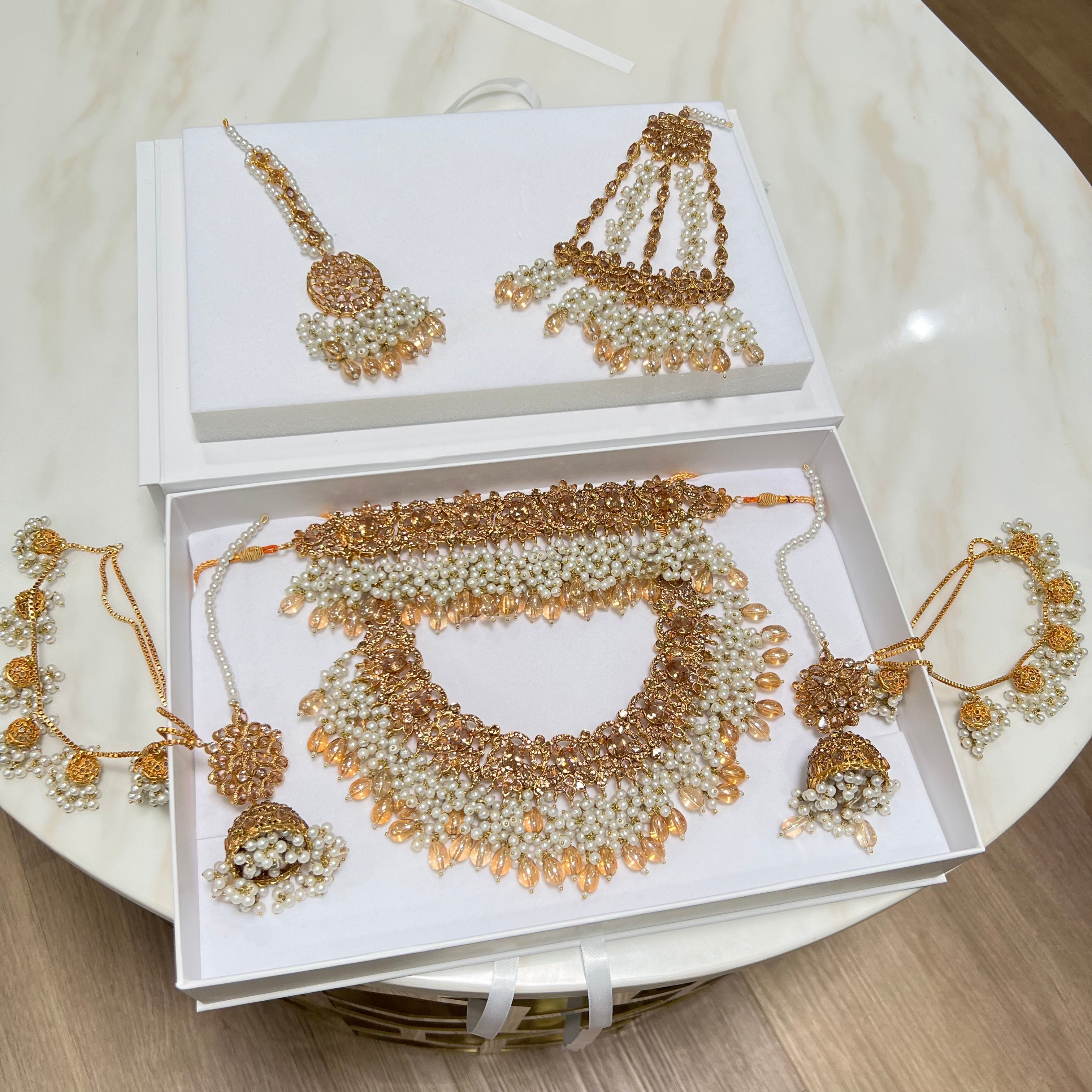 Somy Bridal Set Luxury Gold