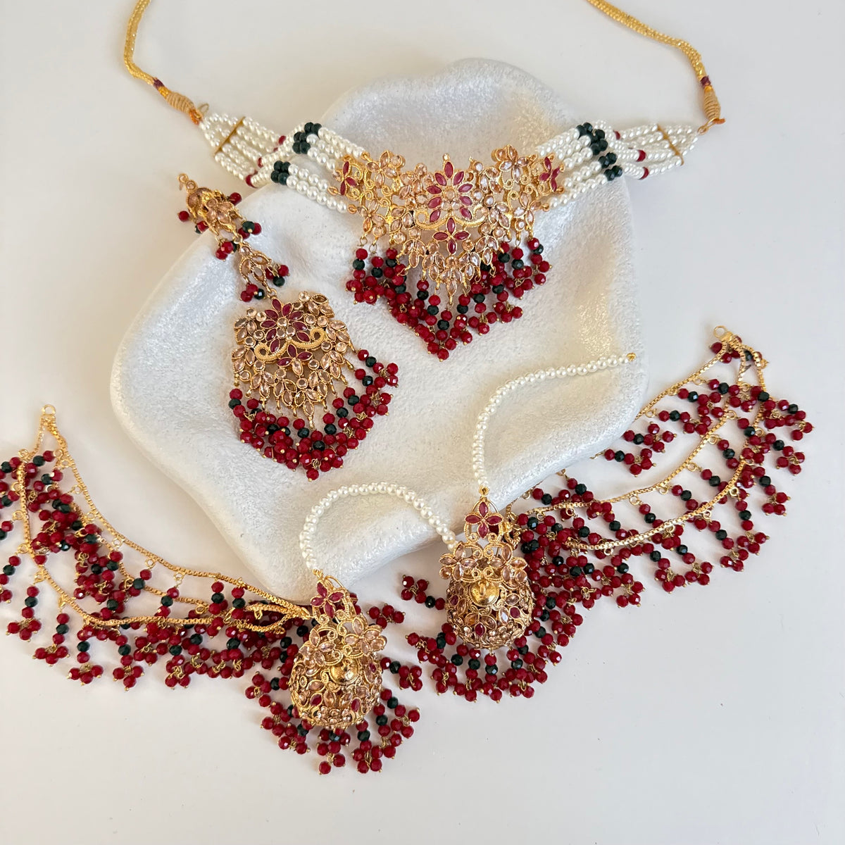 Mahira Choker Set