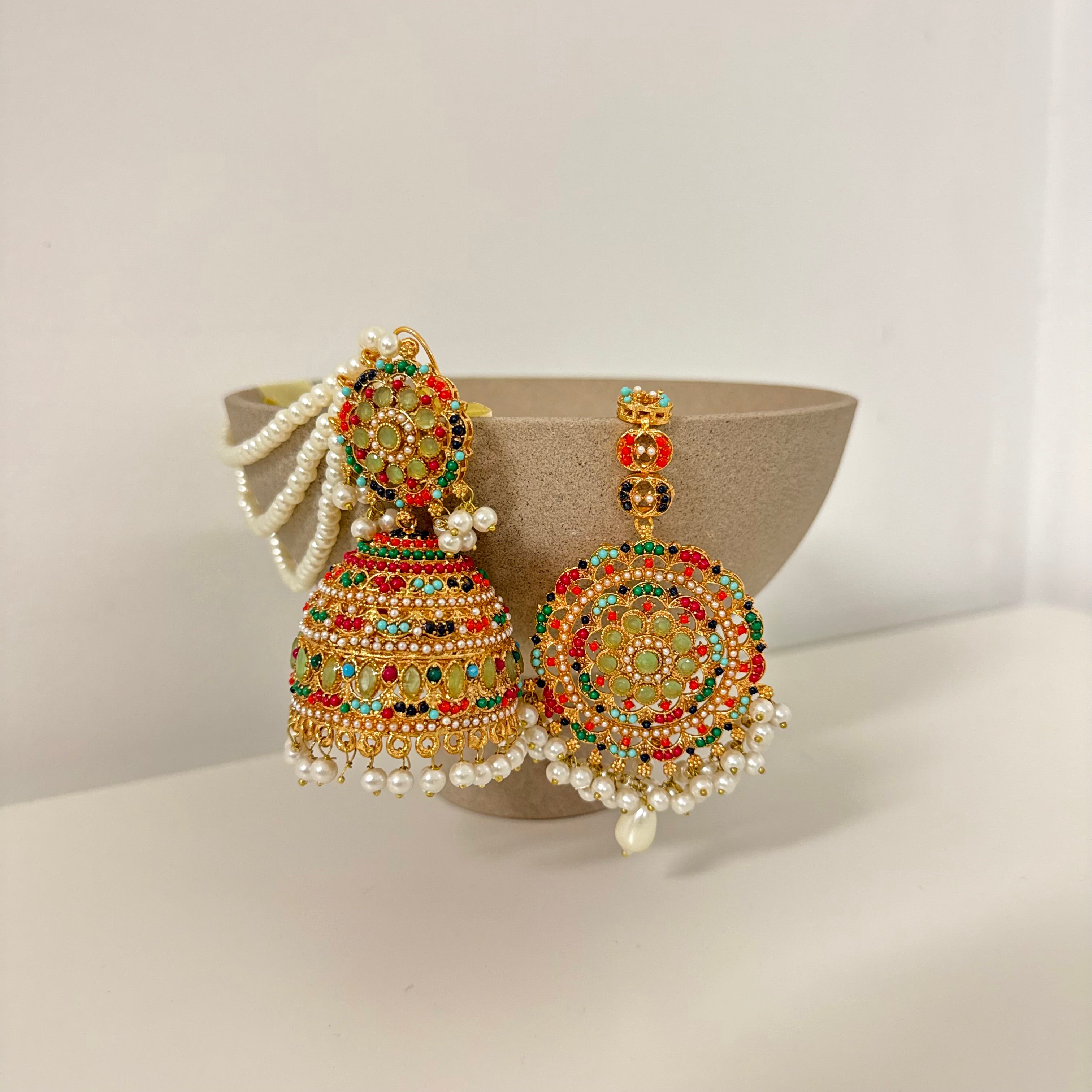 Zeenia Earrings & tikka