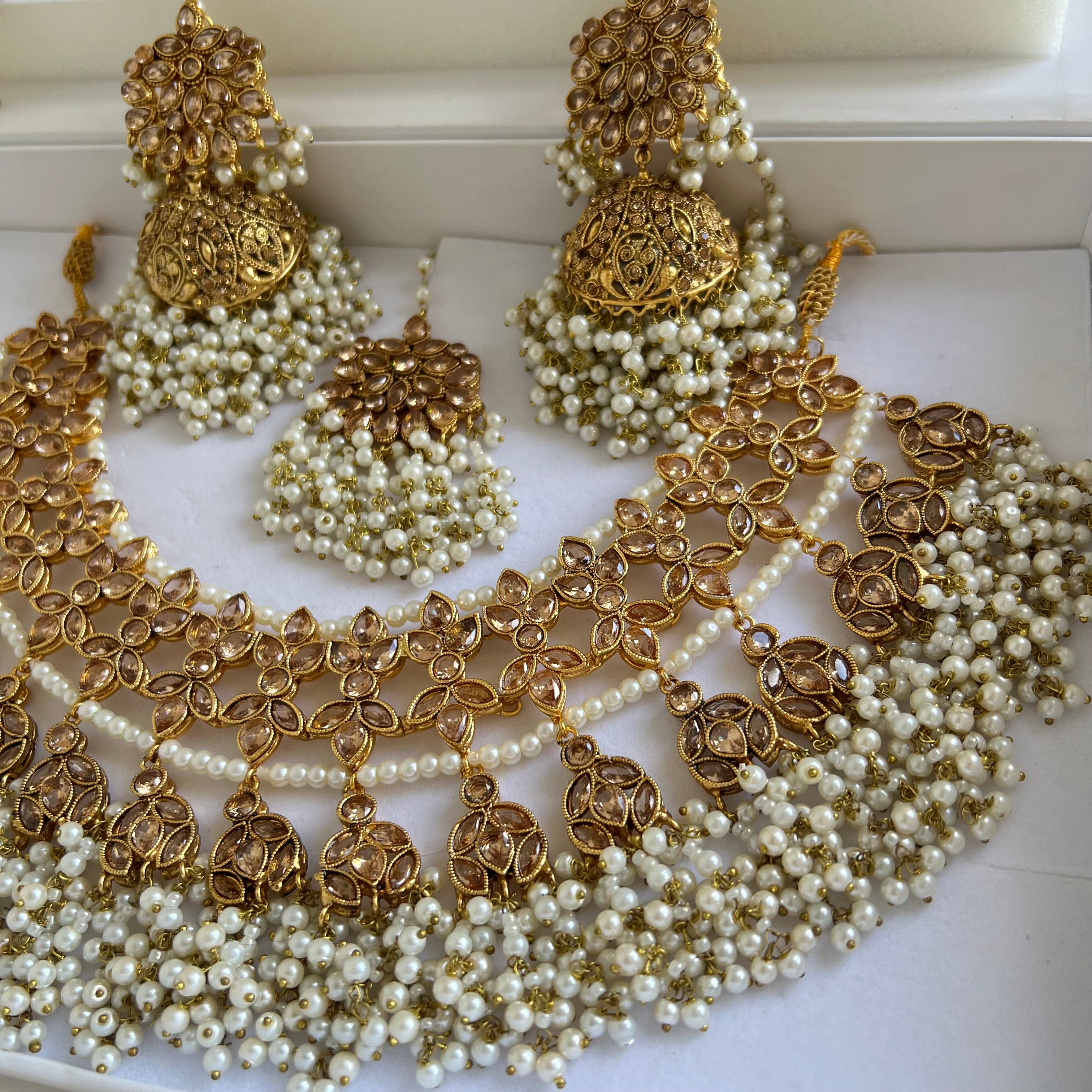 Mahir Bridal Set Gold