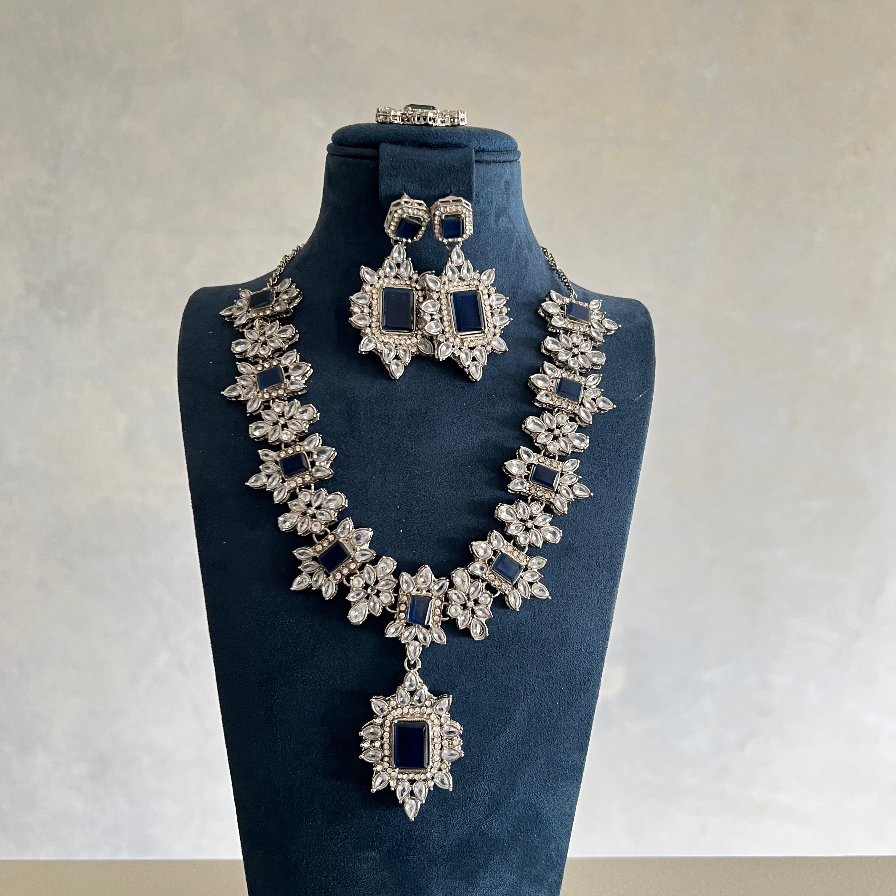 Ayma Necklace Set Blue