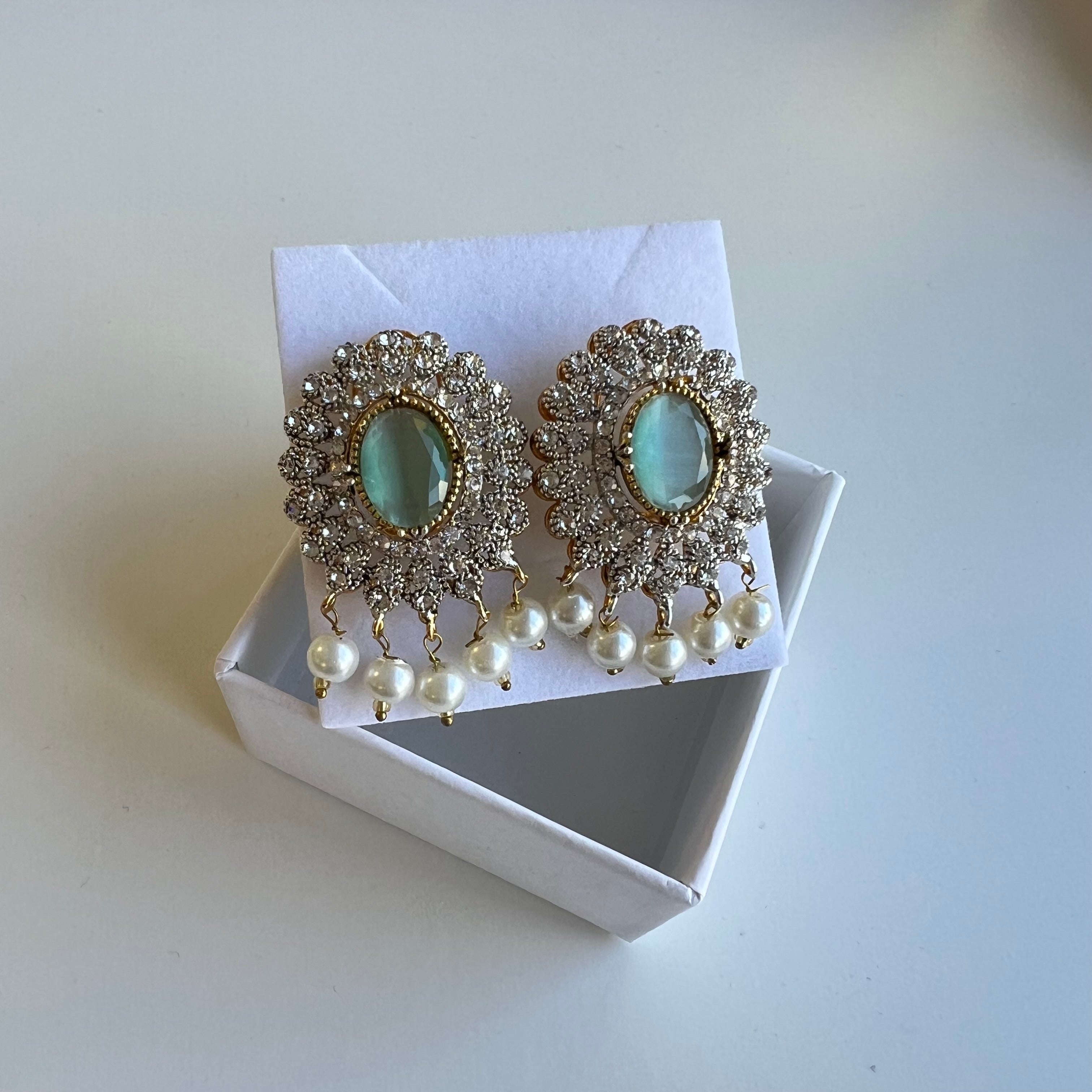 Maya Statement Studs Mint