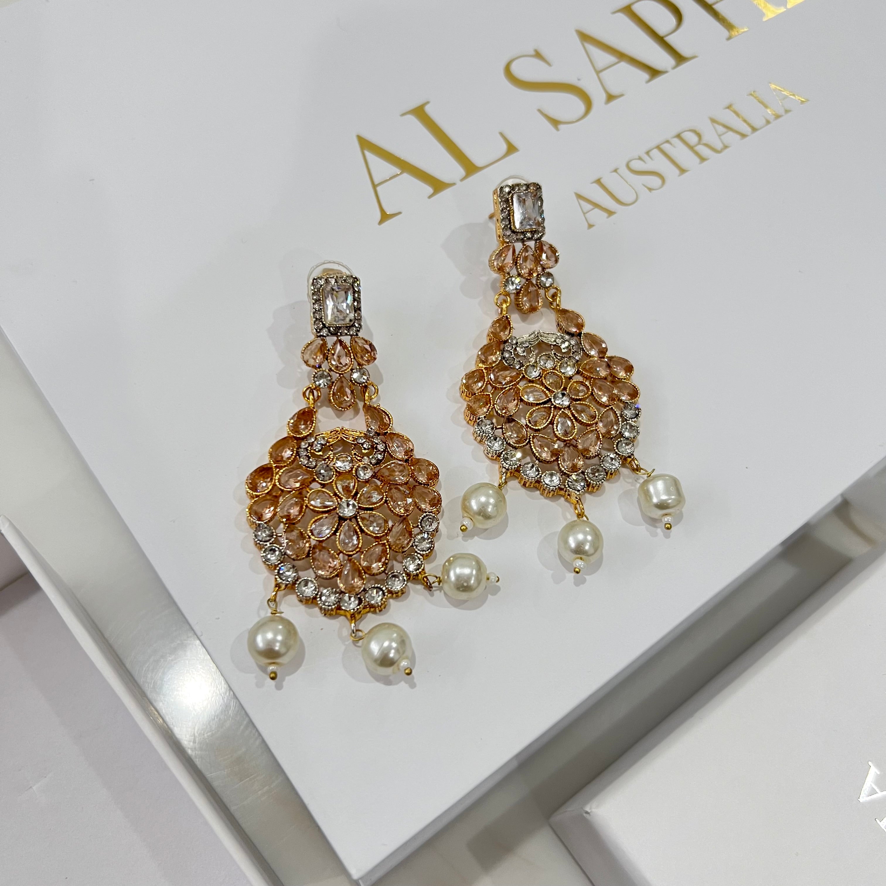 Jiya Earrings Gold