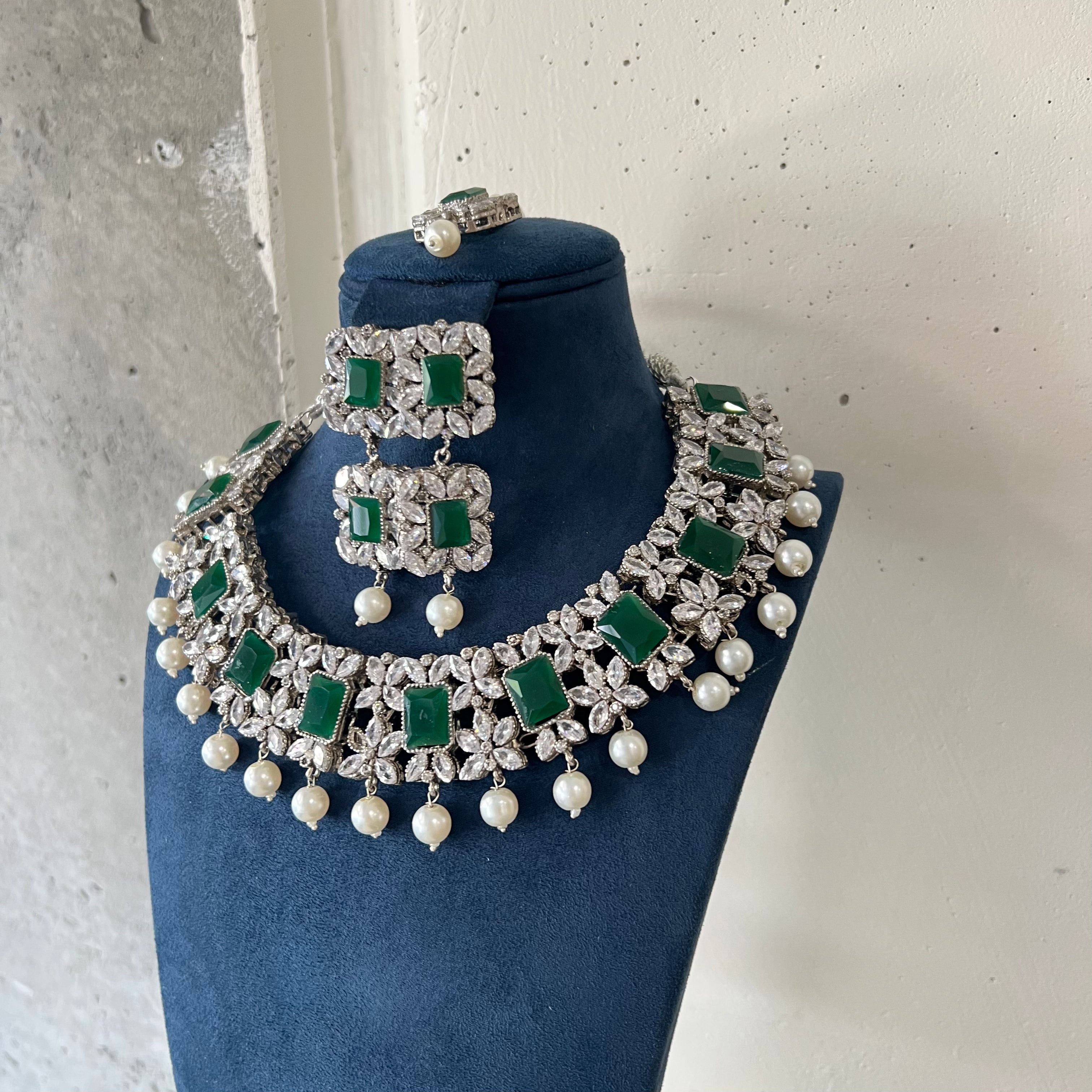 Meerab Choker Set Green