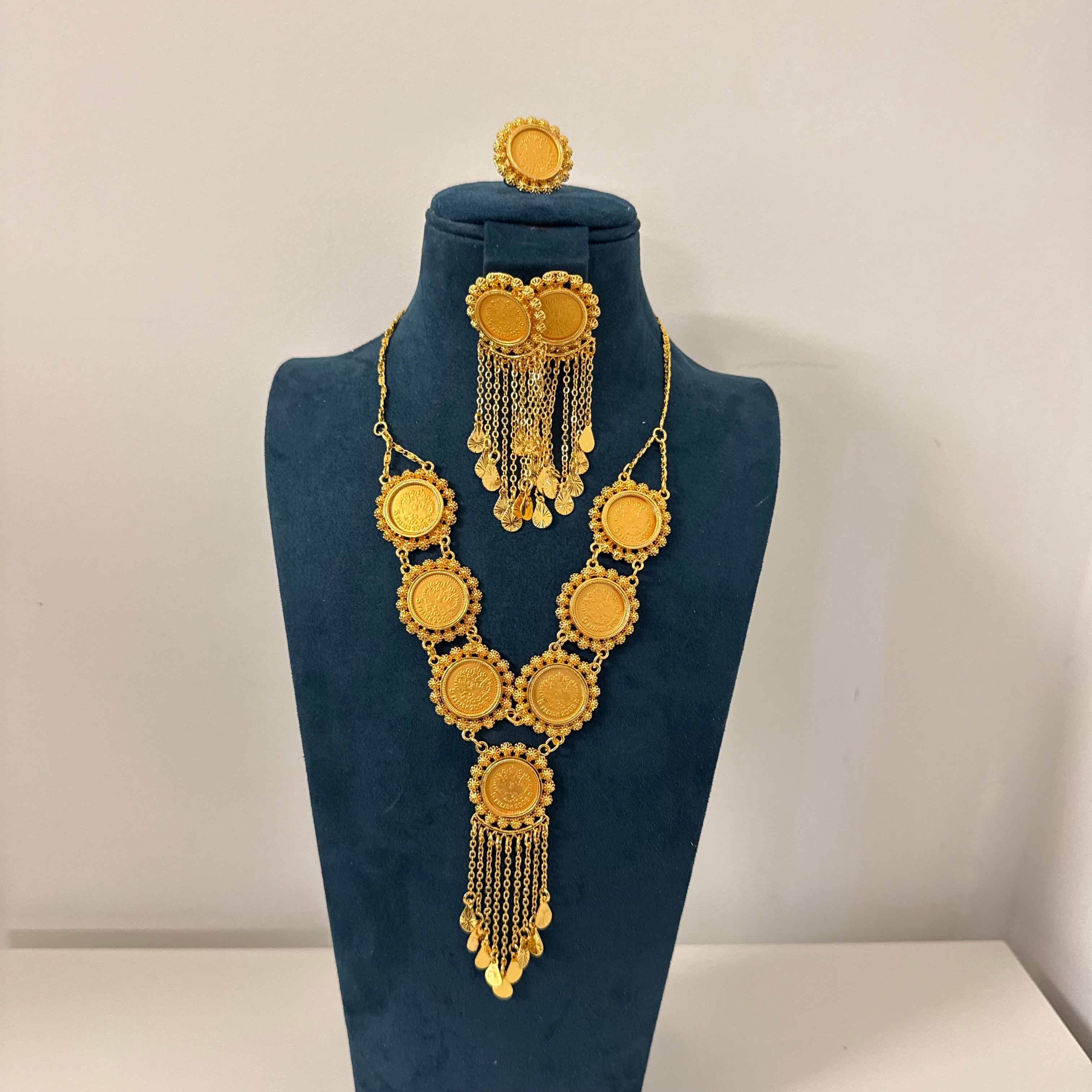 Nusrat Gold Set