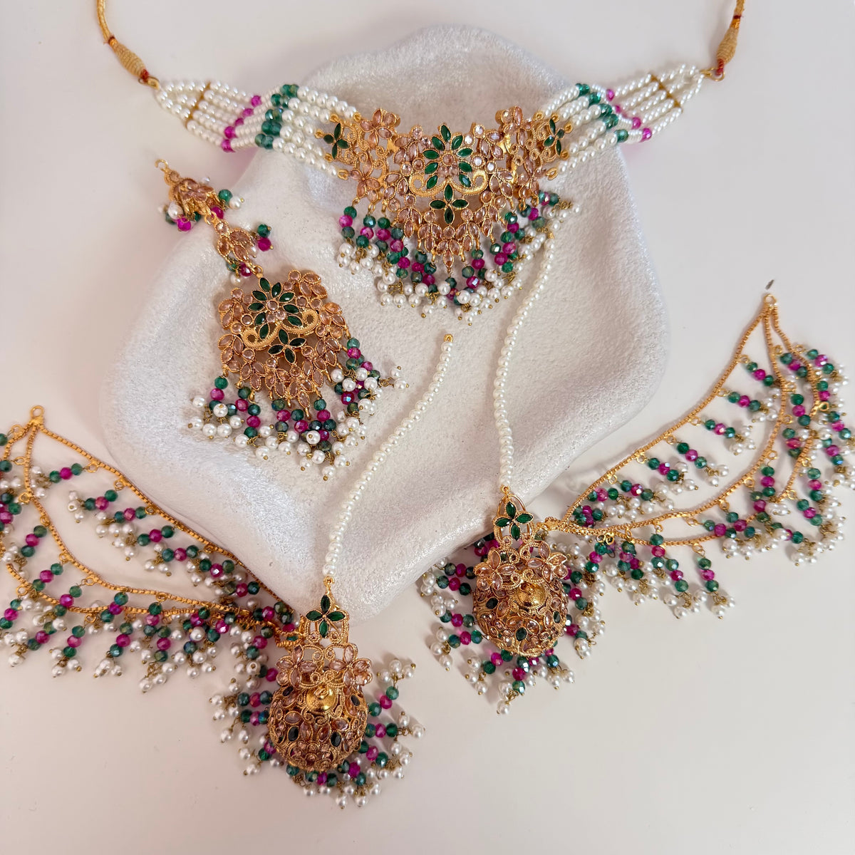 Mahira Choker Set