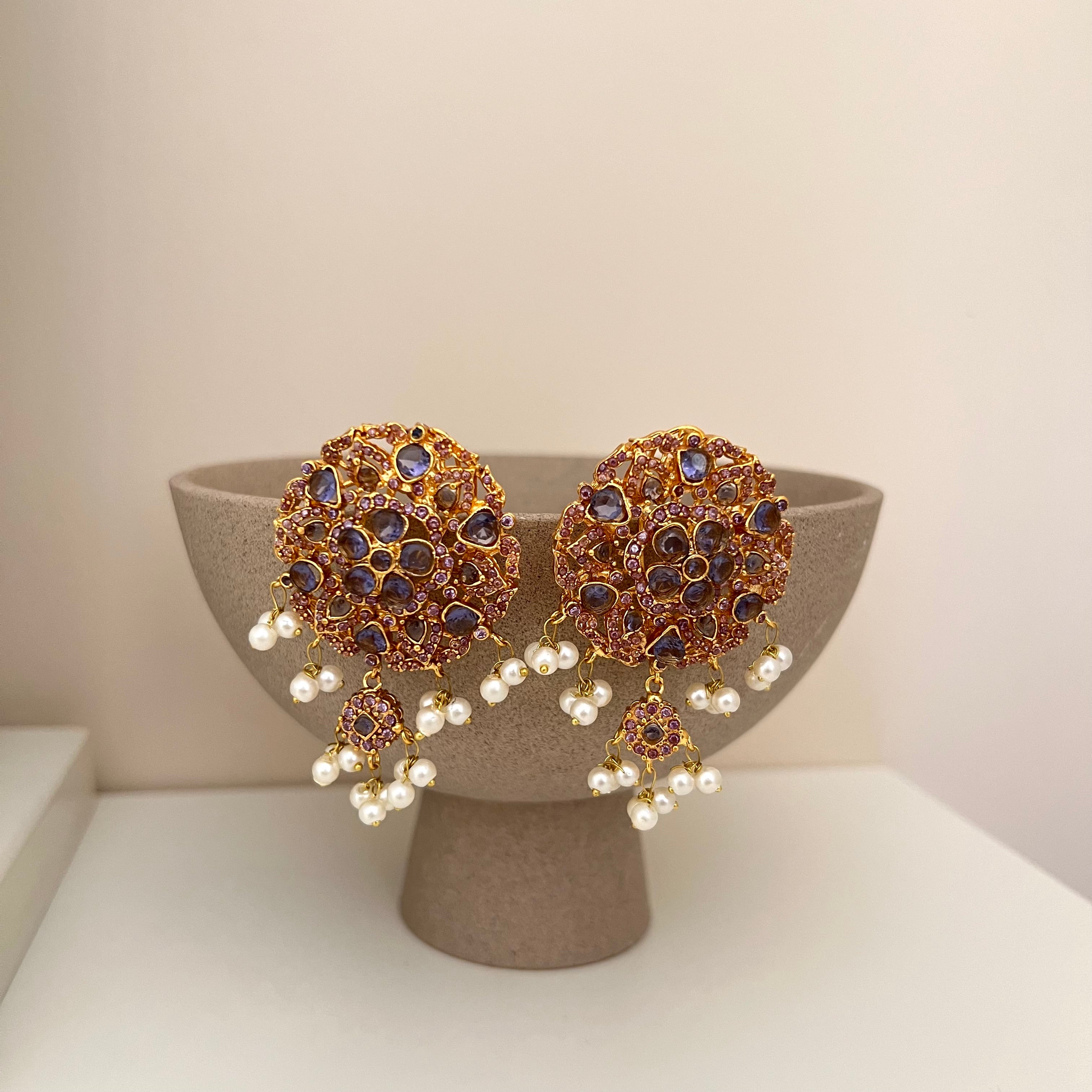 Manahil Studs