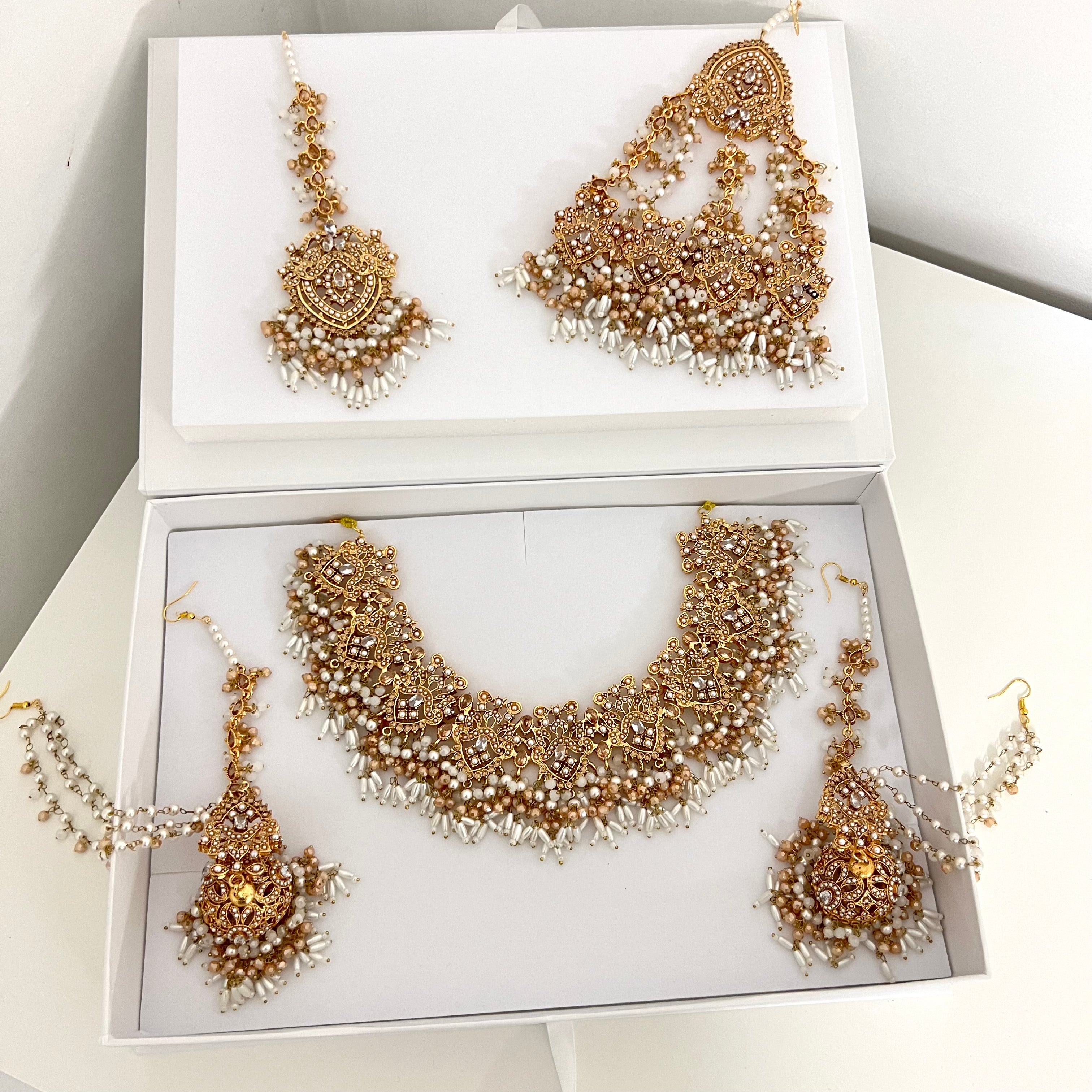 Saria Bridal Set Gold