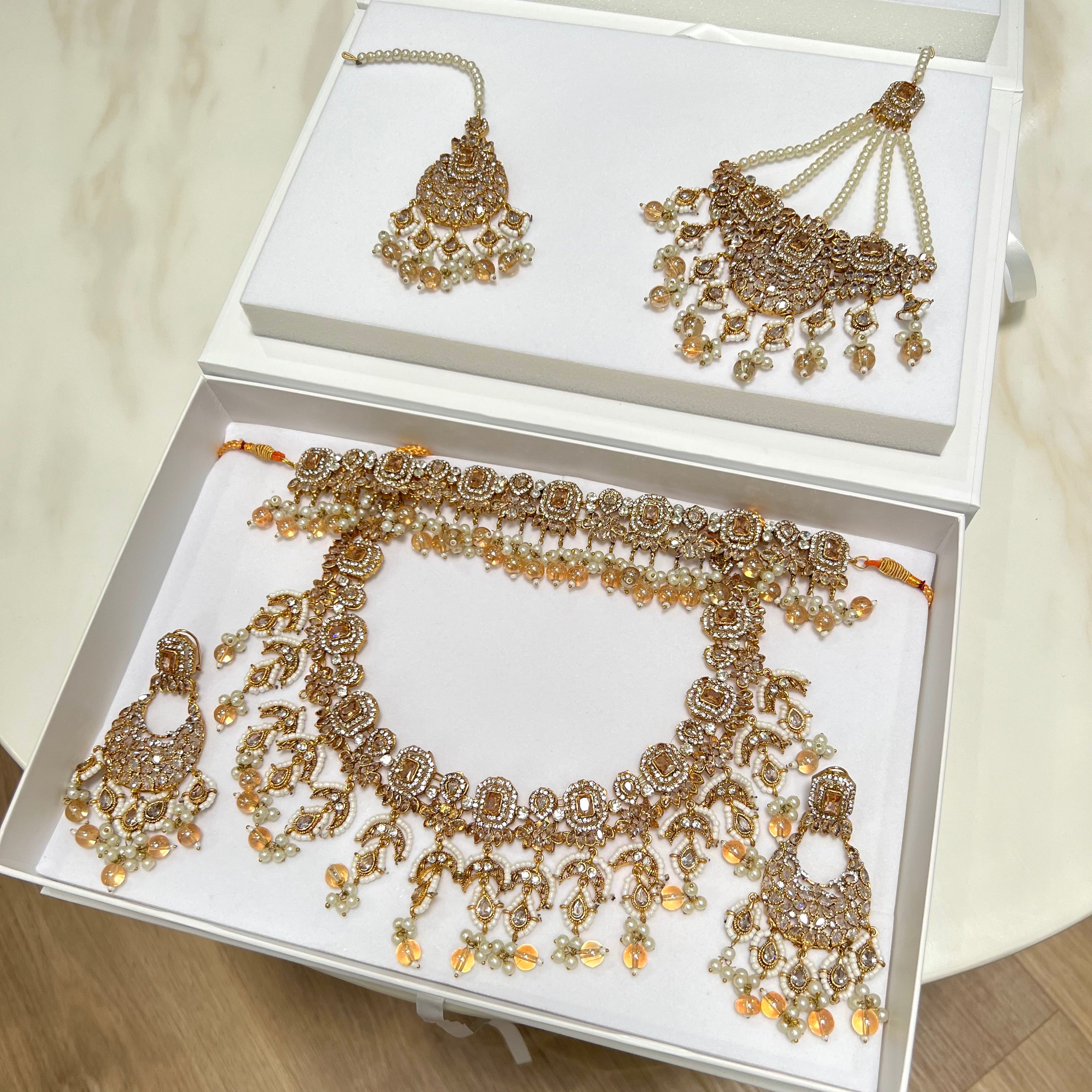 Enas Bridal Set Bronze Gold