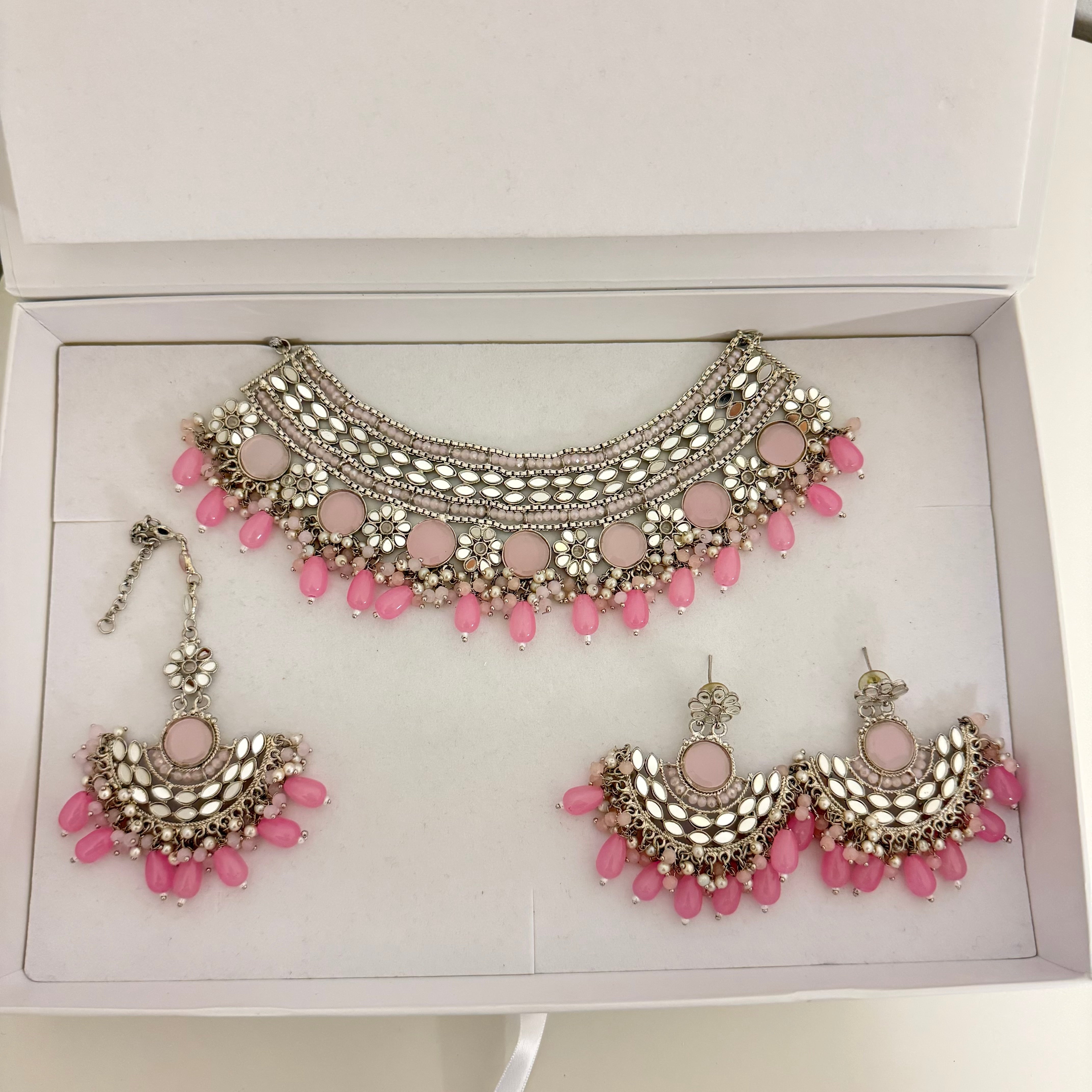 Abeer Necklace Set