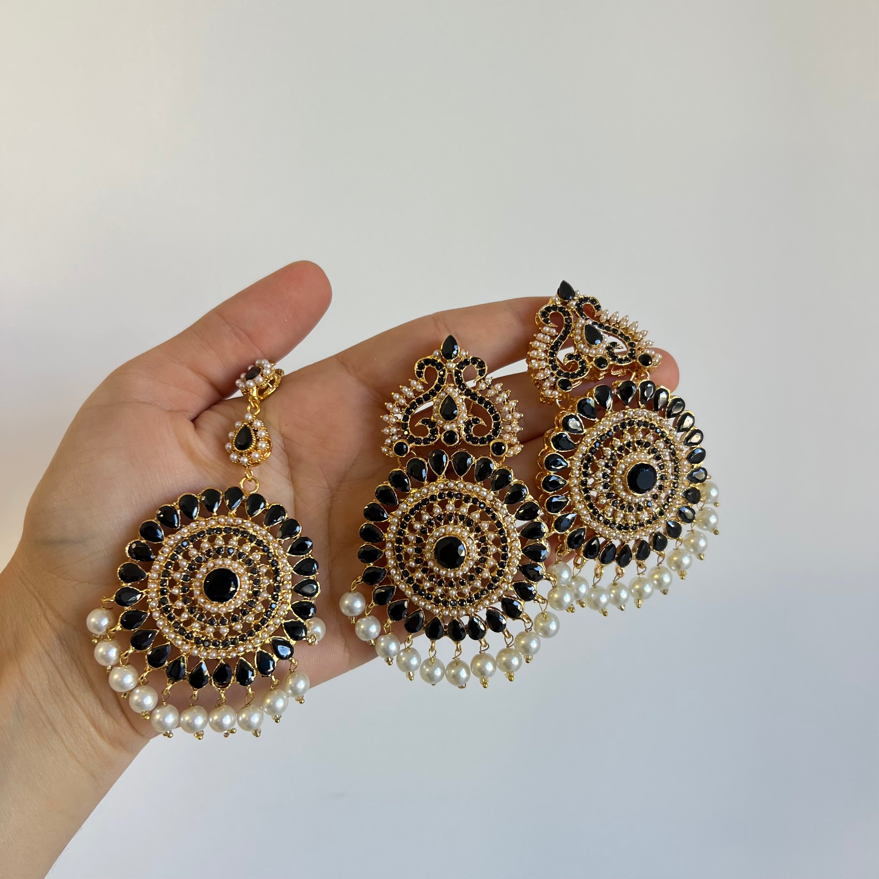 Lyba Earrings & Tikka Black