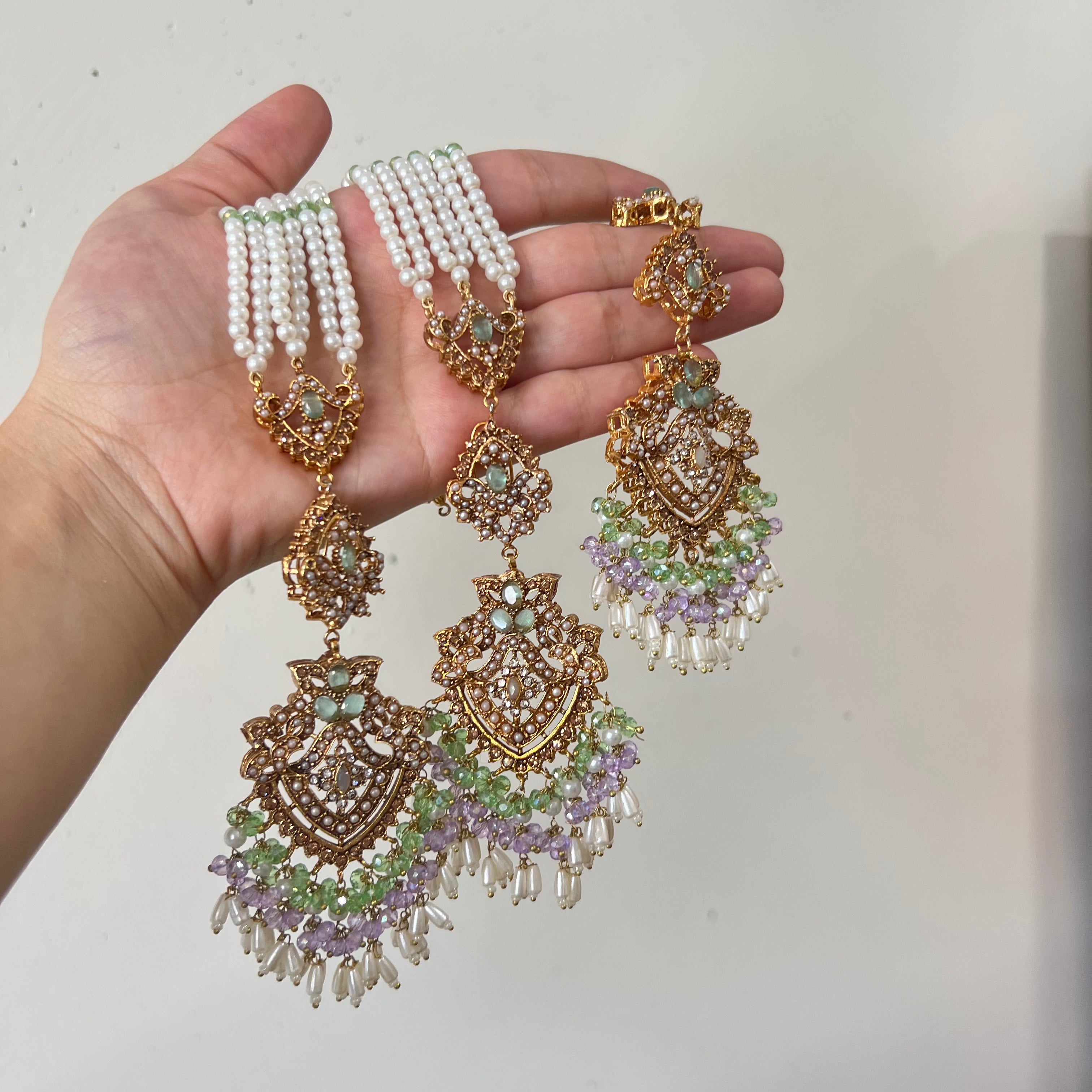 Sureya Earrings & Tikka Mint/Purple