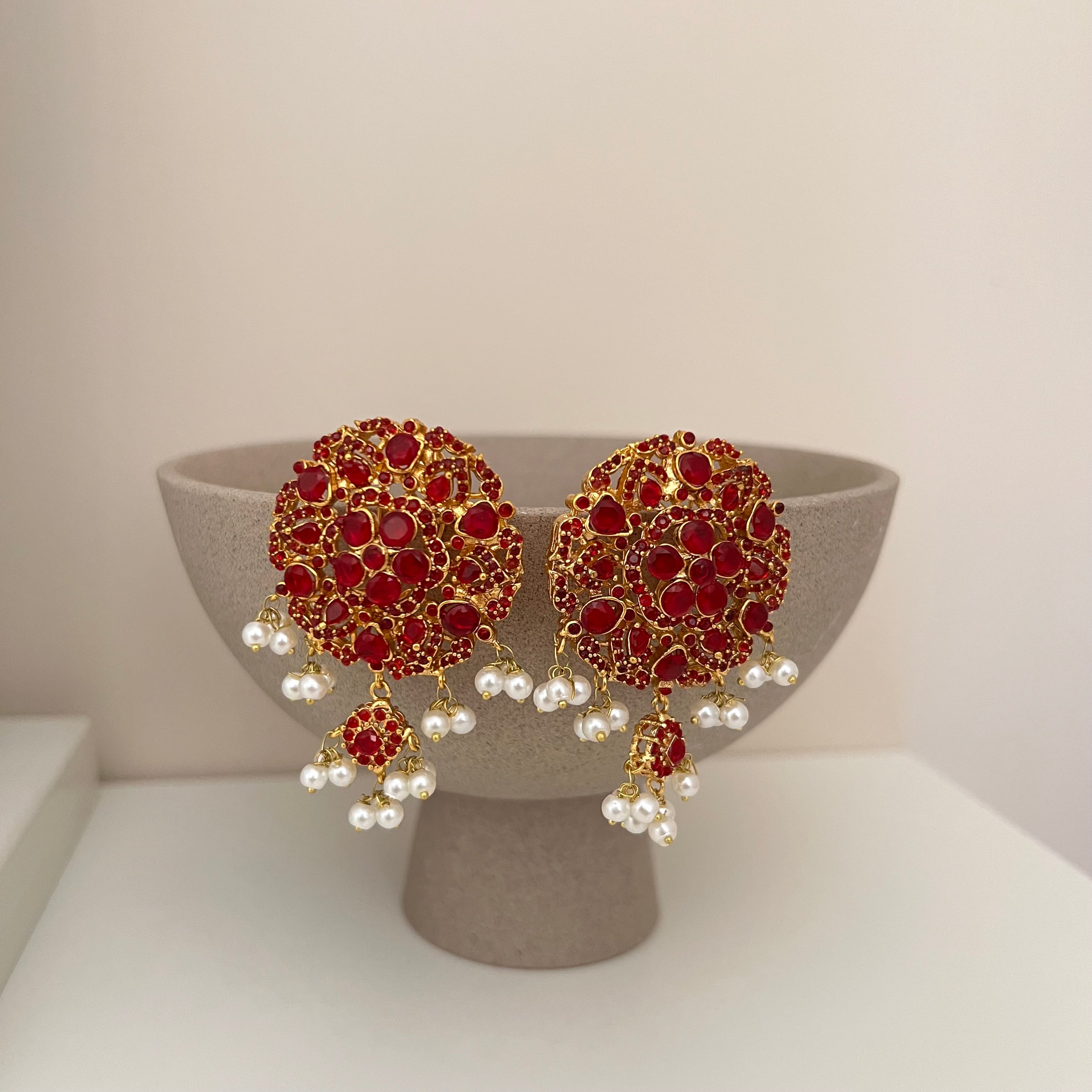 Manahil Studs