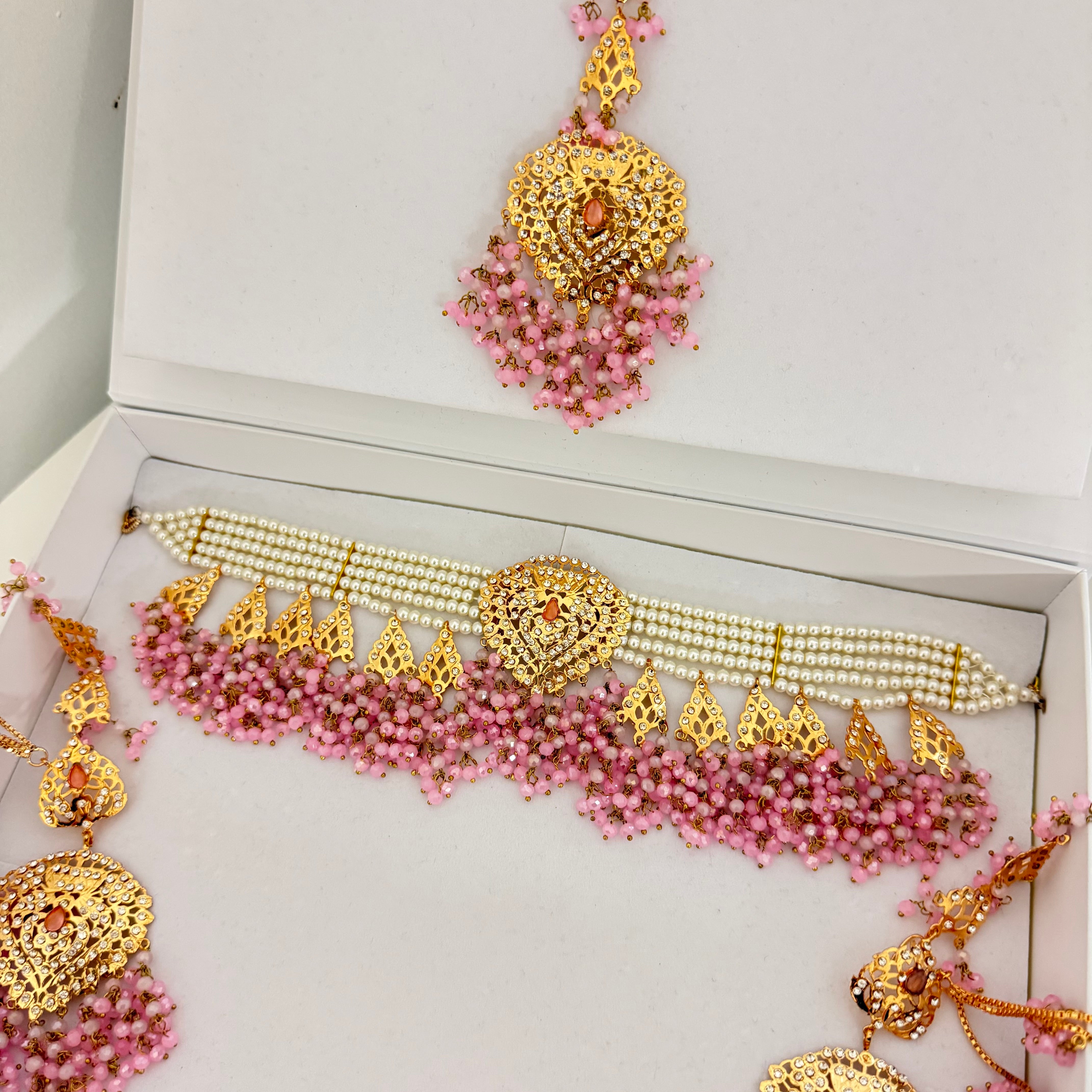 Sohaila Choker Set