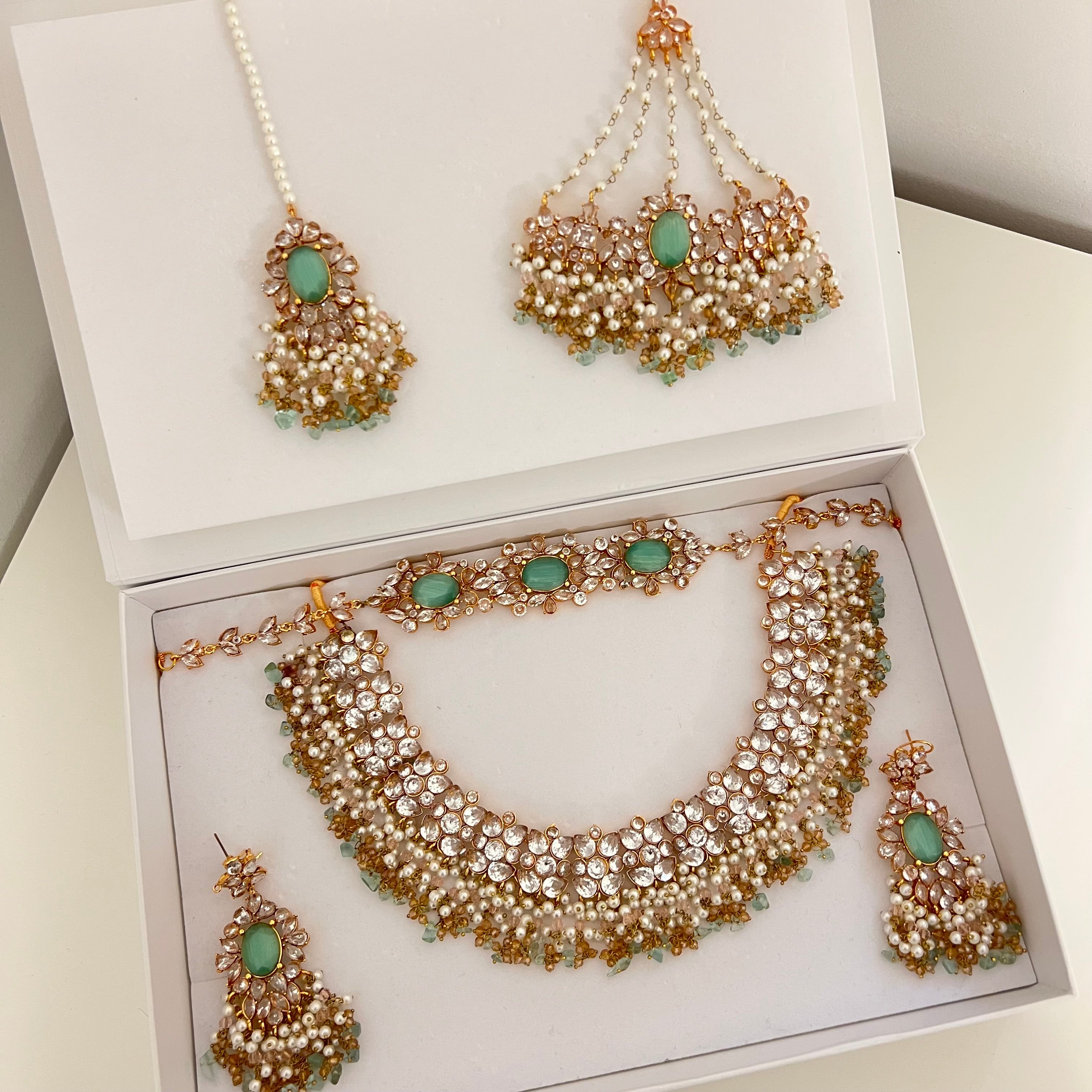 Nadia Bridal Set