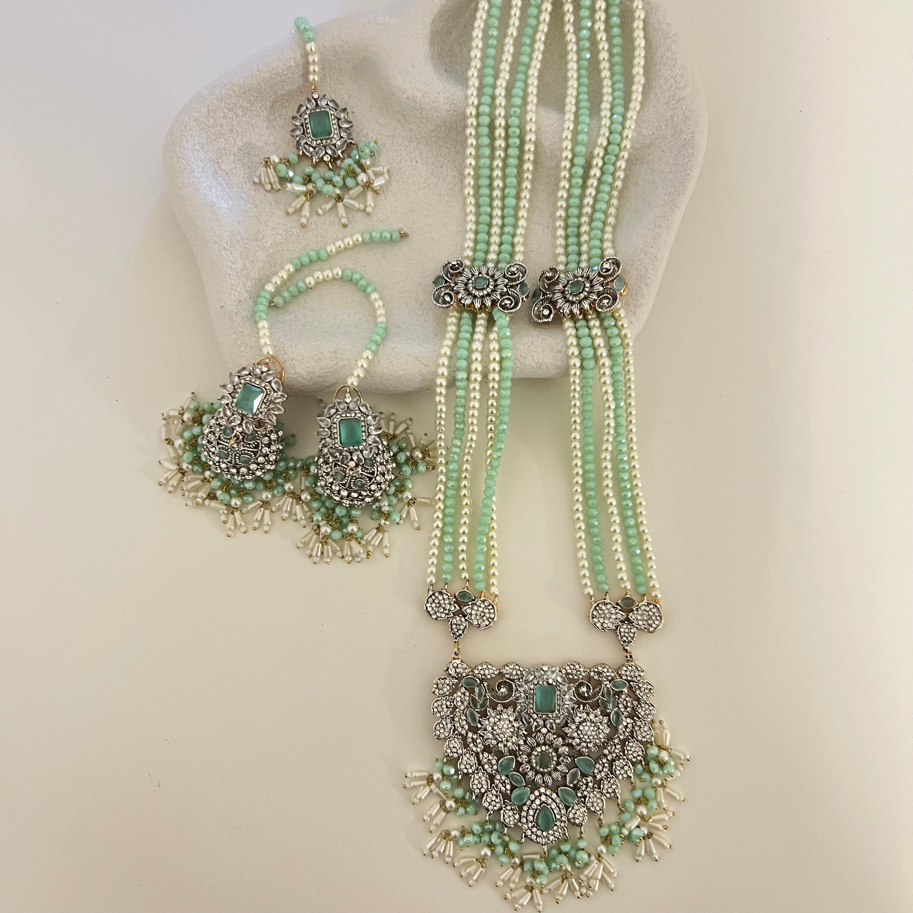 Alisha Long Necklace Set