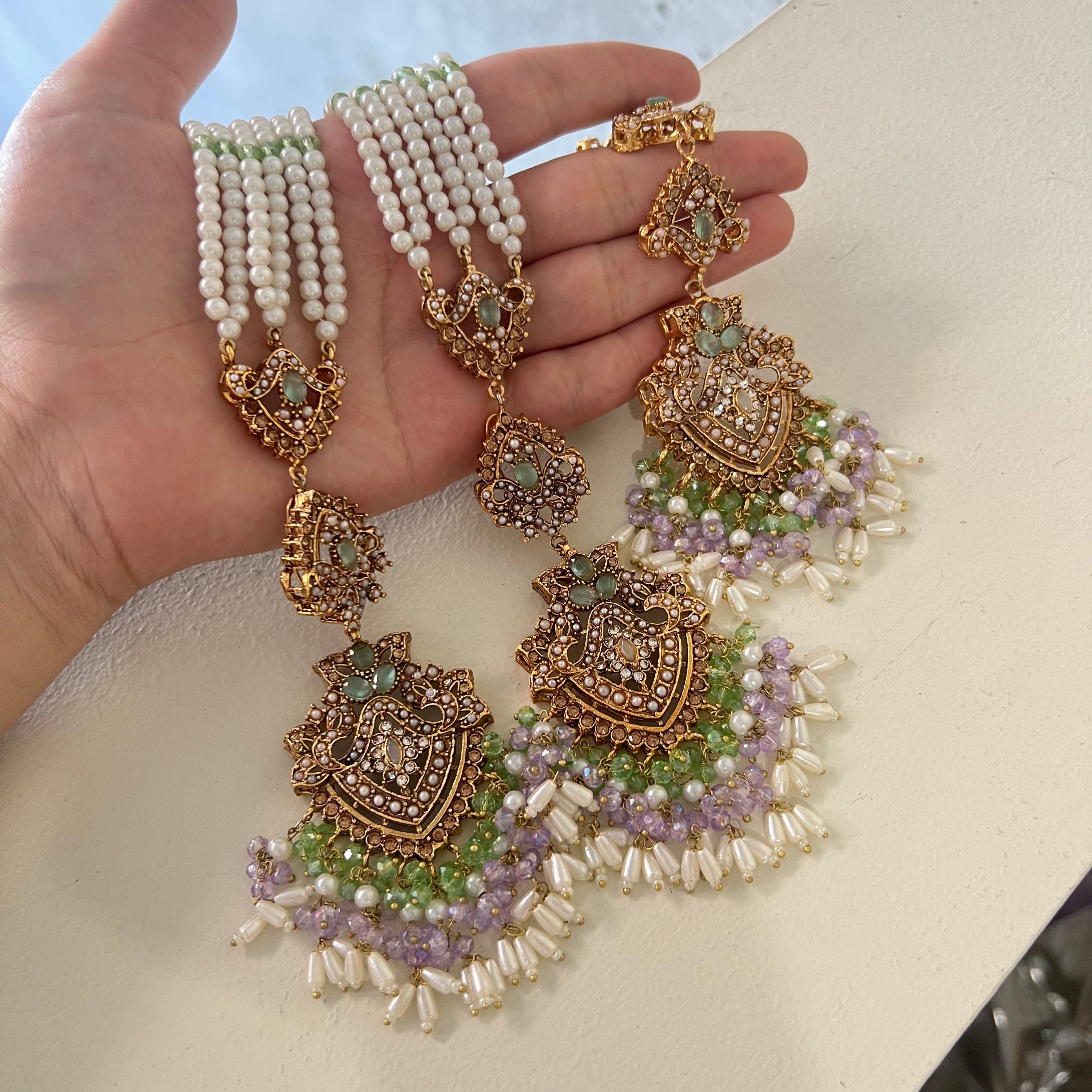 Sureya Earrings & Tikka Mint/Purple