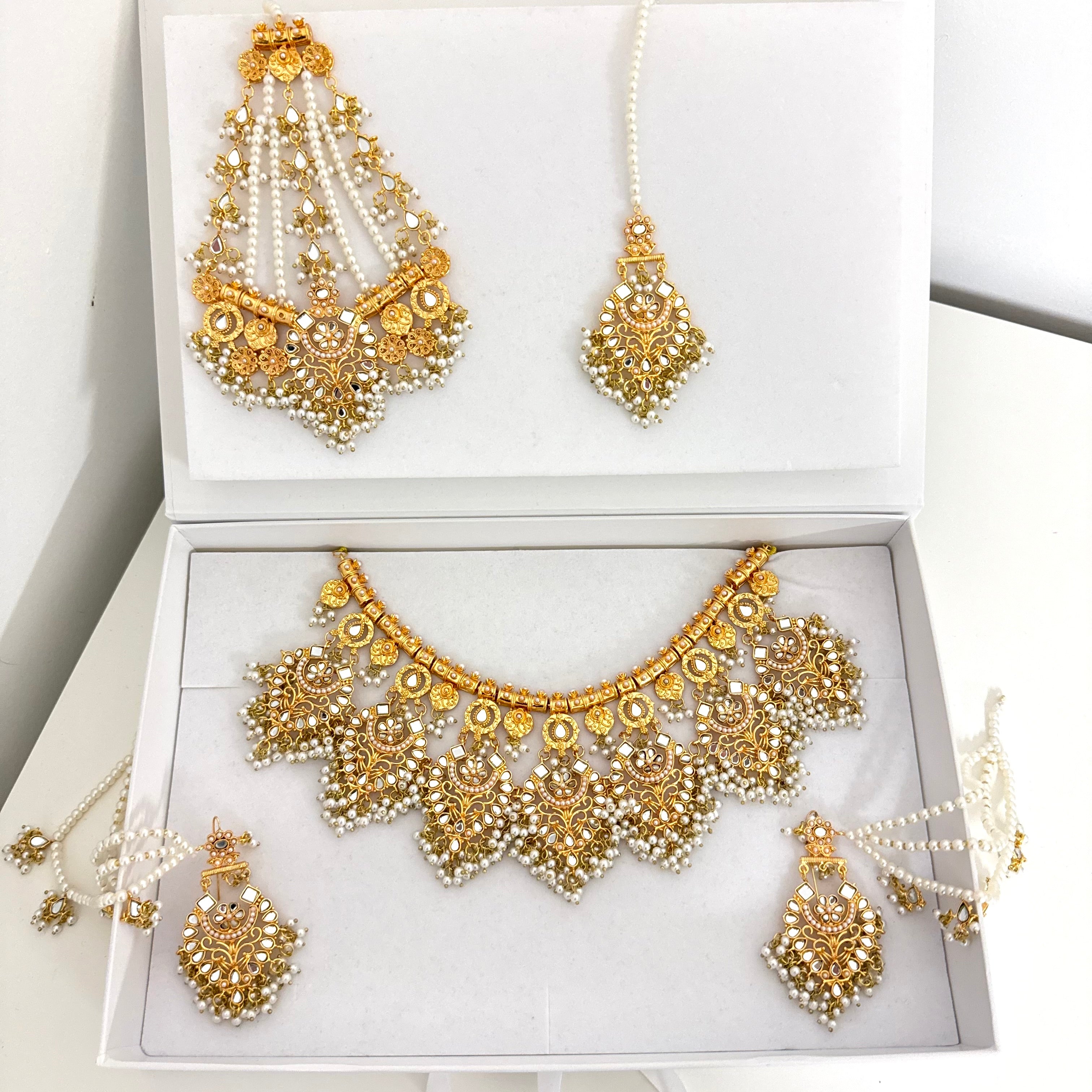 Heara Bridal Set