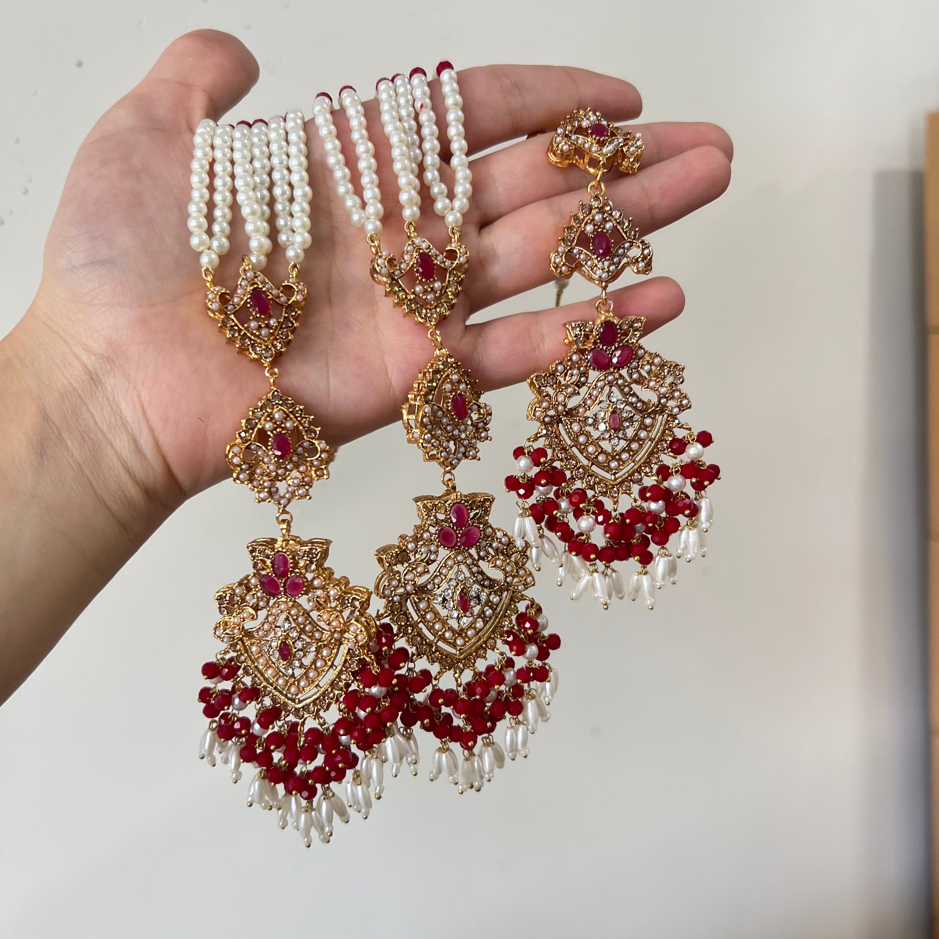 Sureya Earrings & Tikka Red