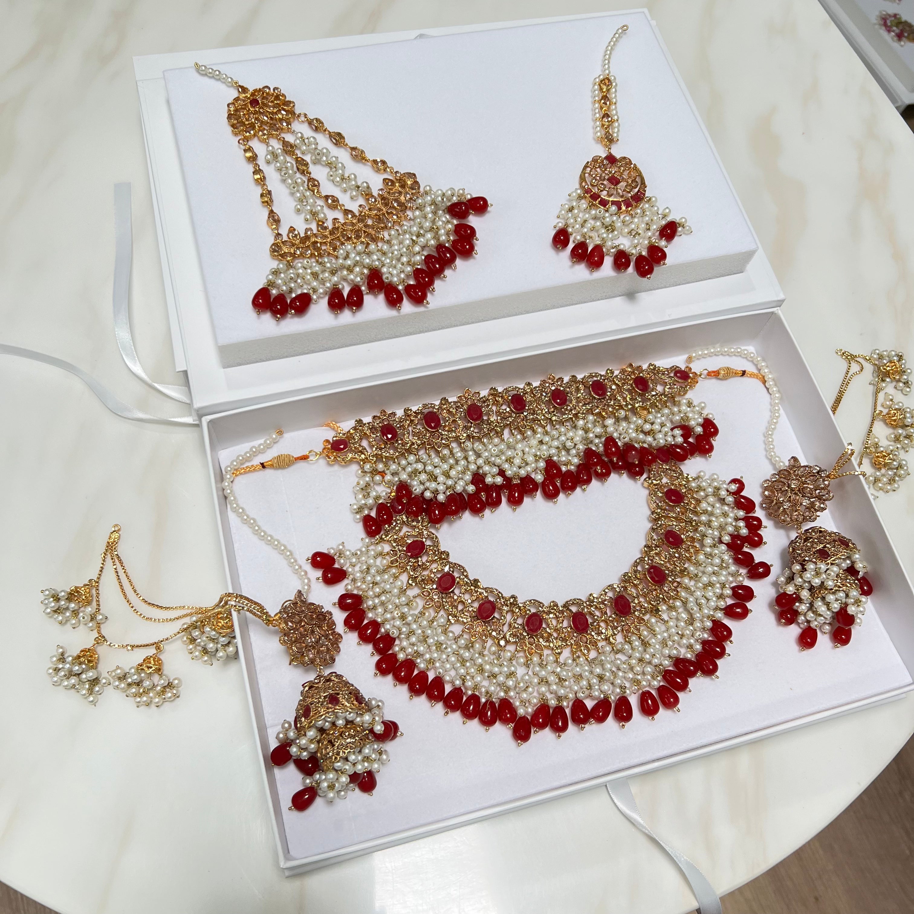 Somy Bridal Set Luxury Red