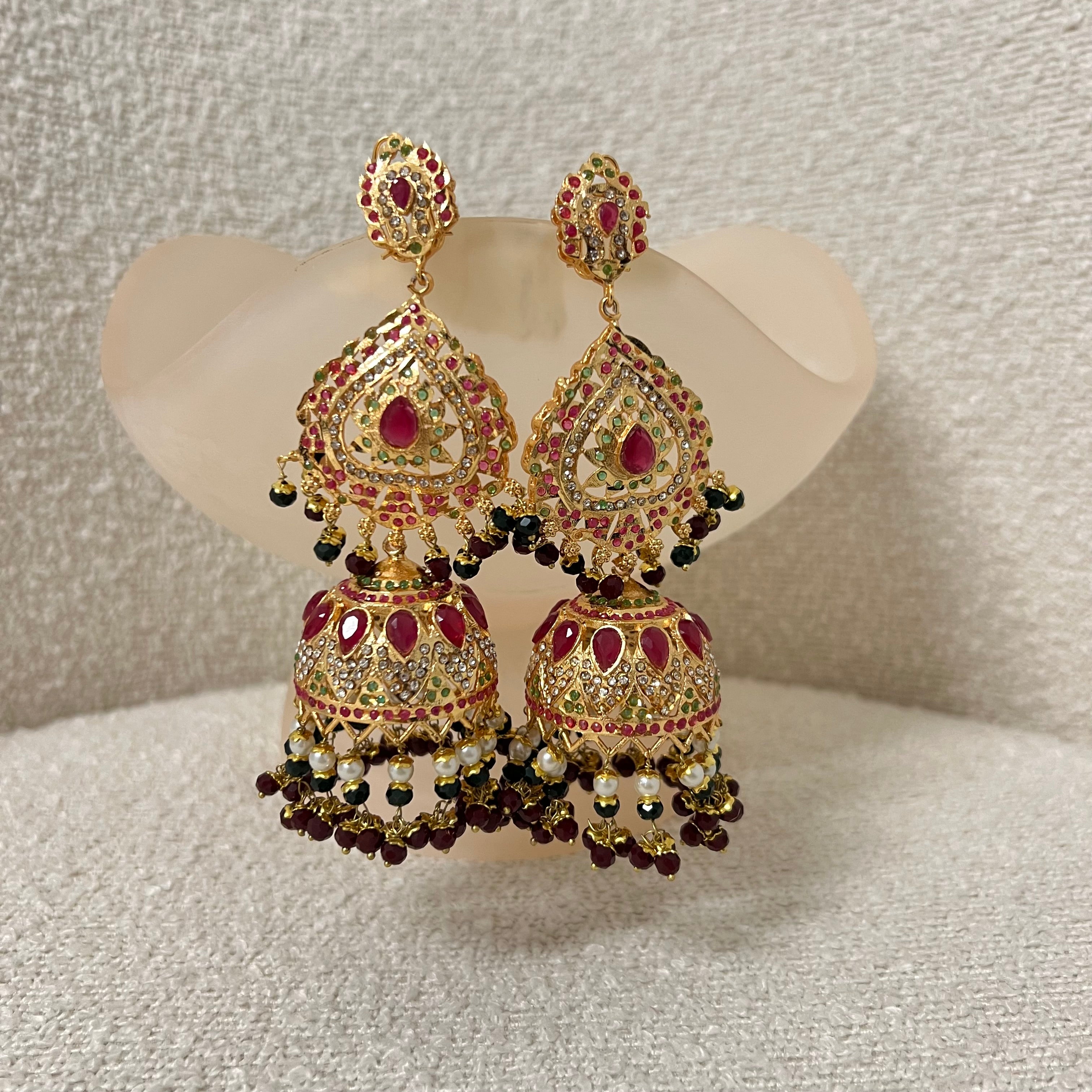 Parween Jhumka