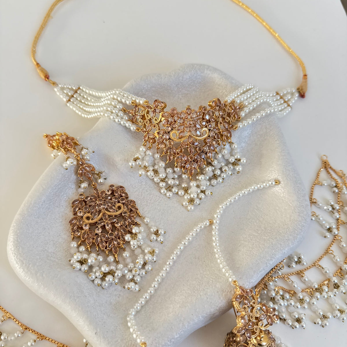 Mahira Choker Set