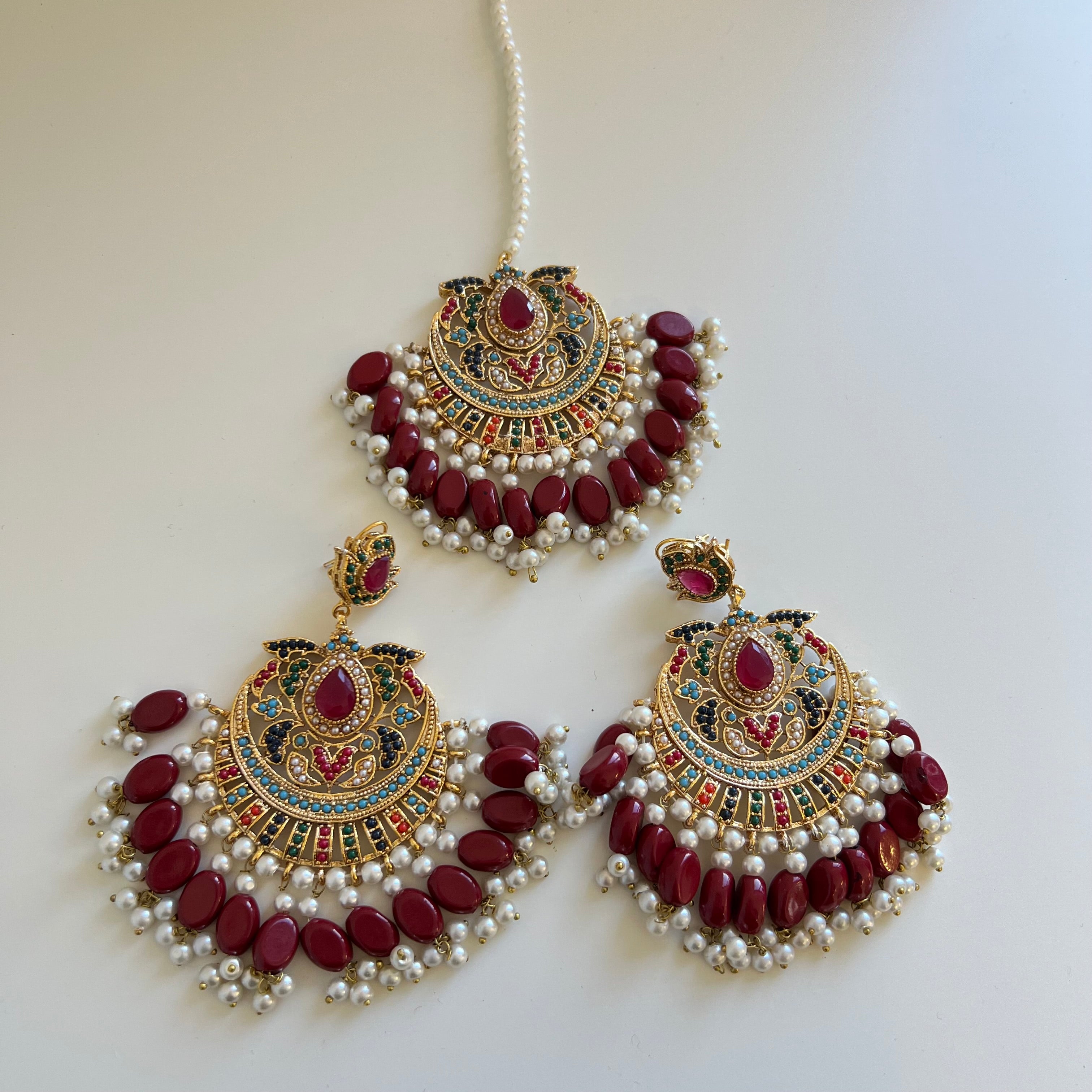 Hana Earrings Tikka Set Red