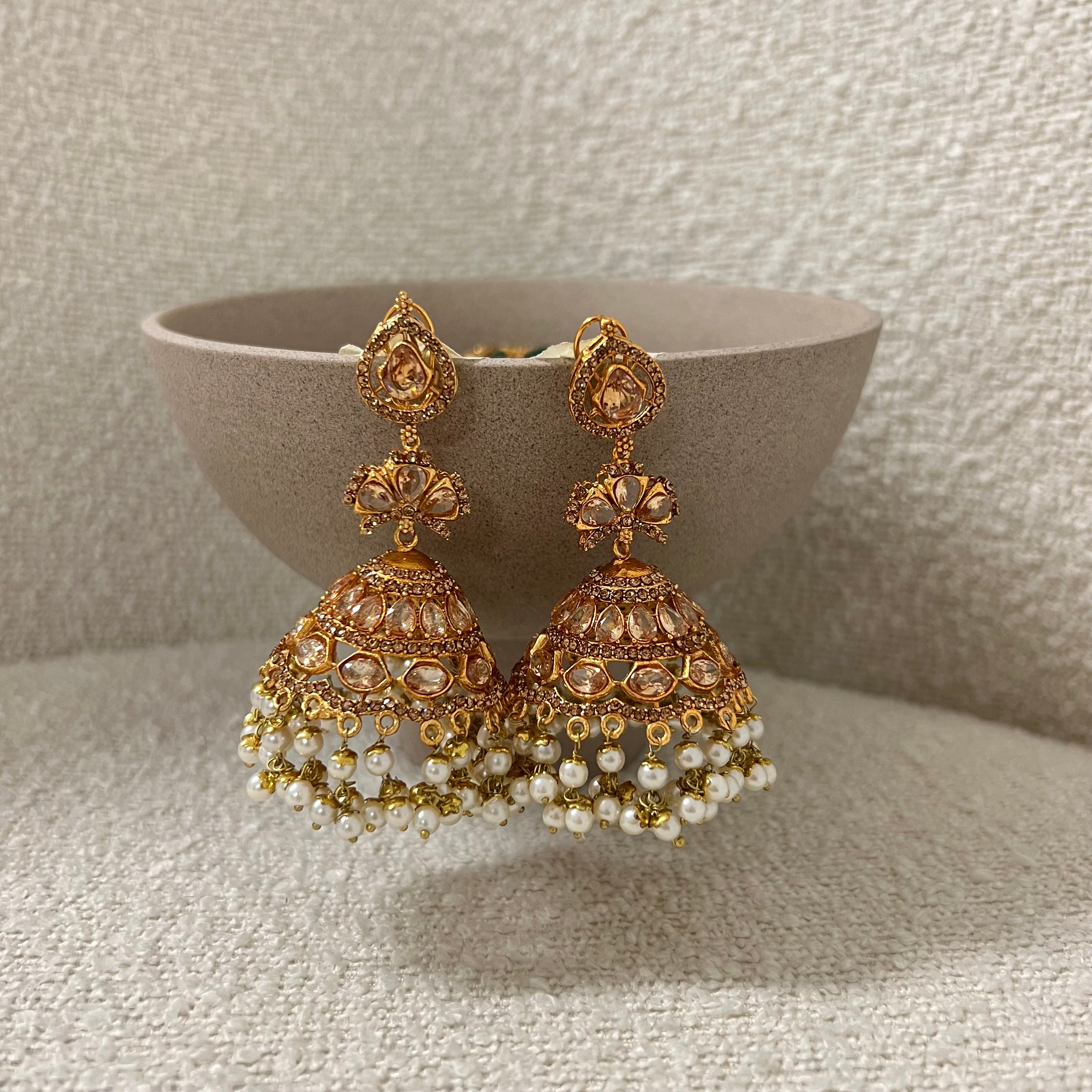 Soha Jhumka