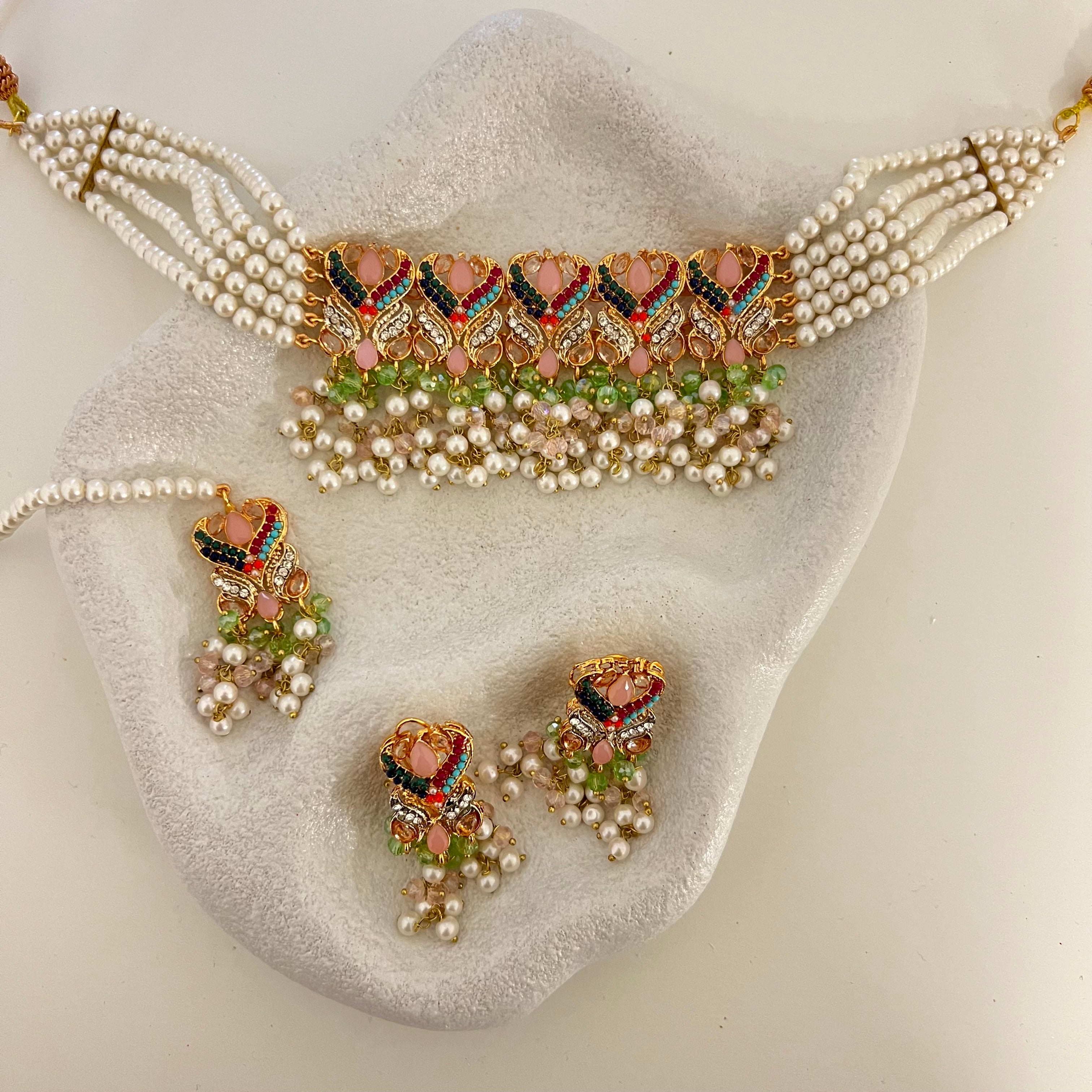 Nashwa Choker Set