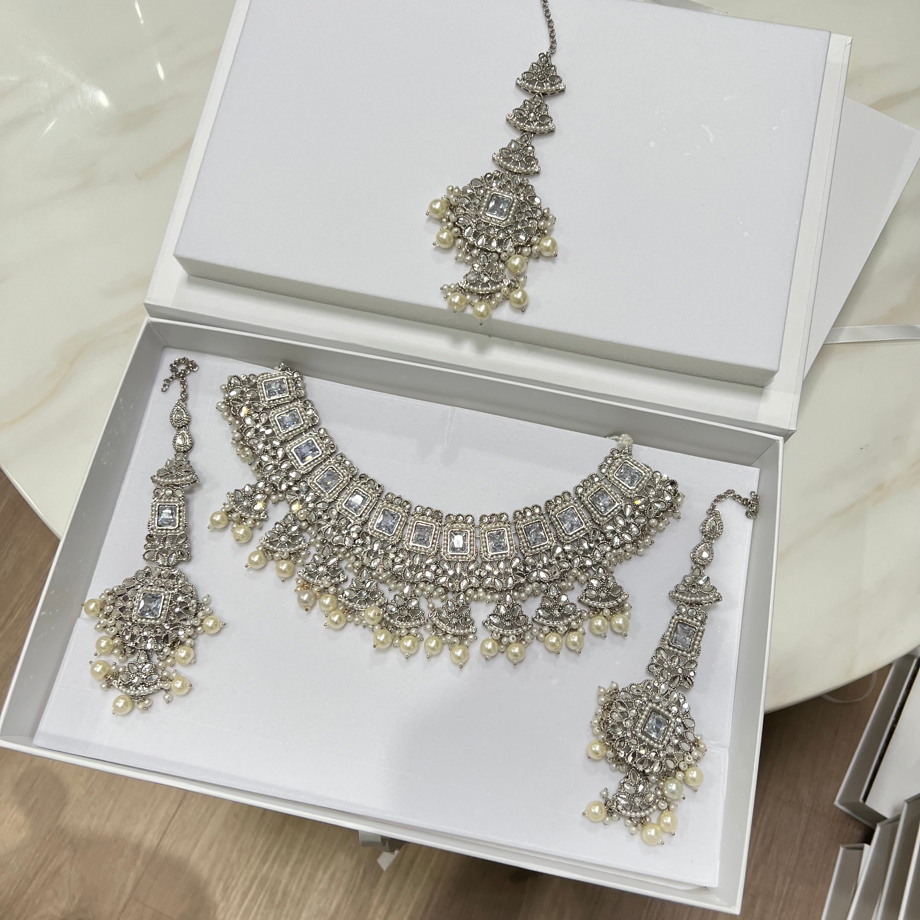 Shazmeen Necklace Set