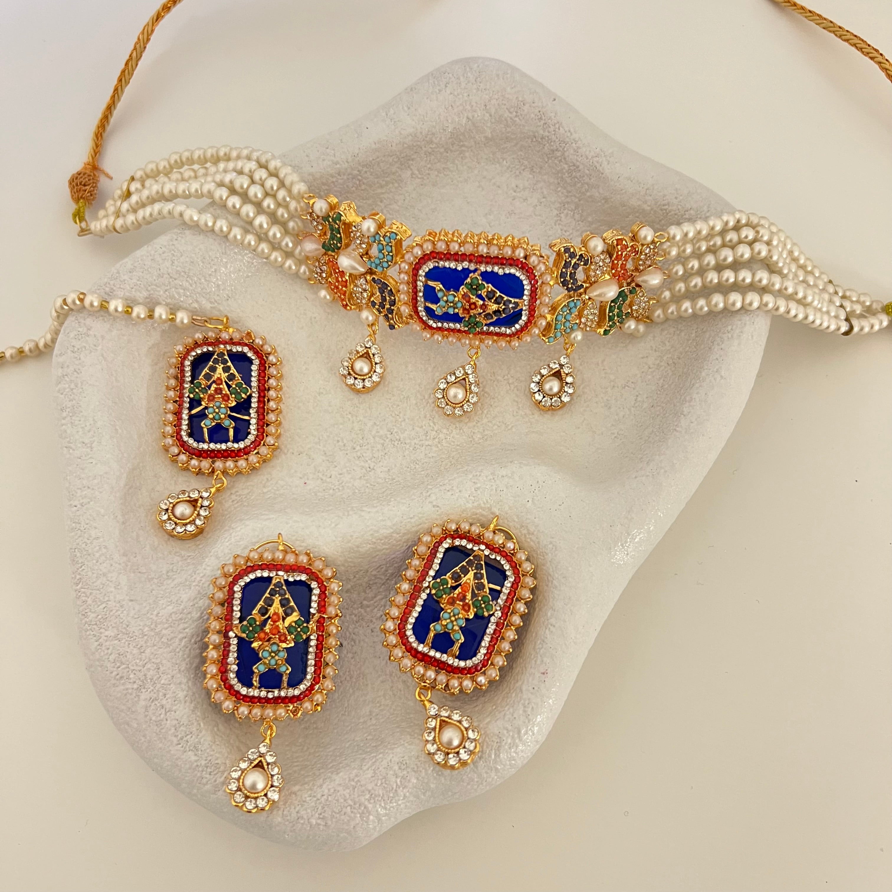 Farida Choker Set