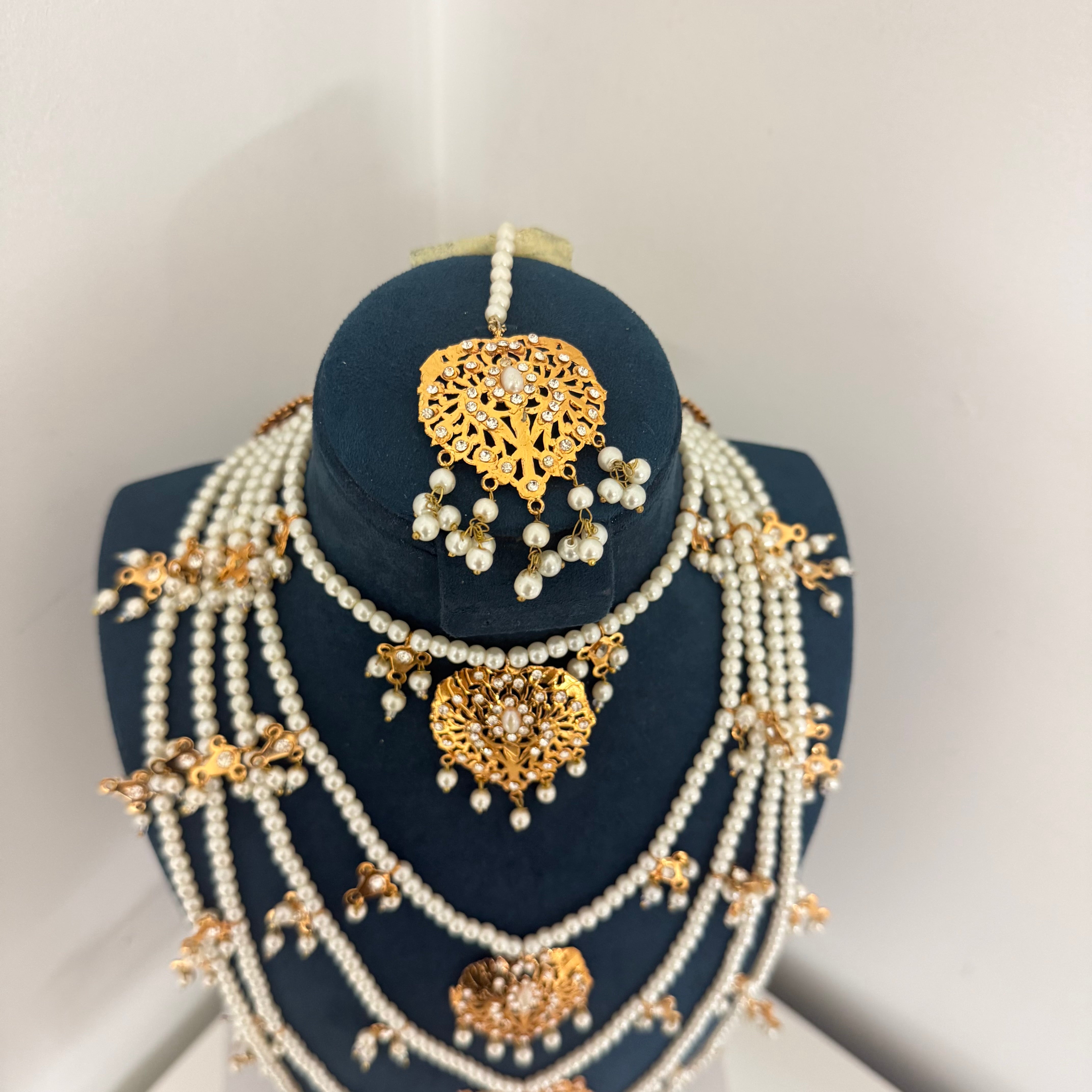 Sameena Necklace Set