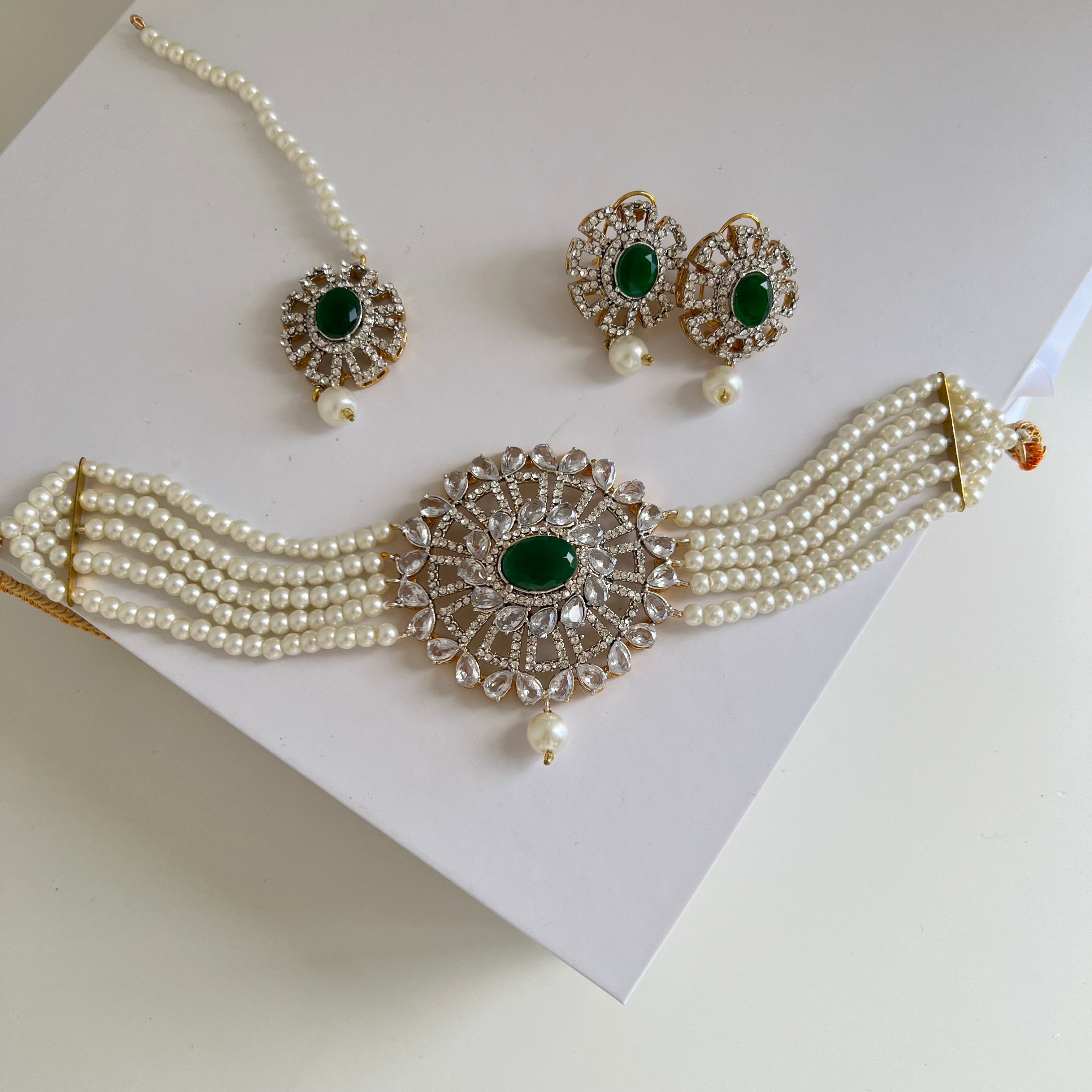 Sobia Choker Set Green