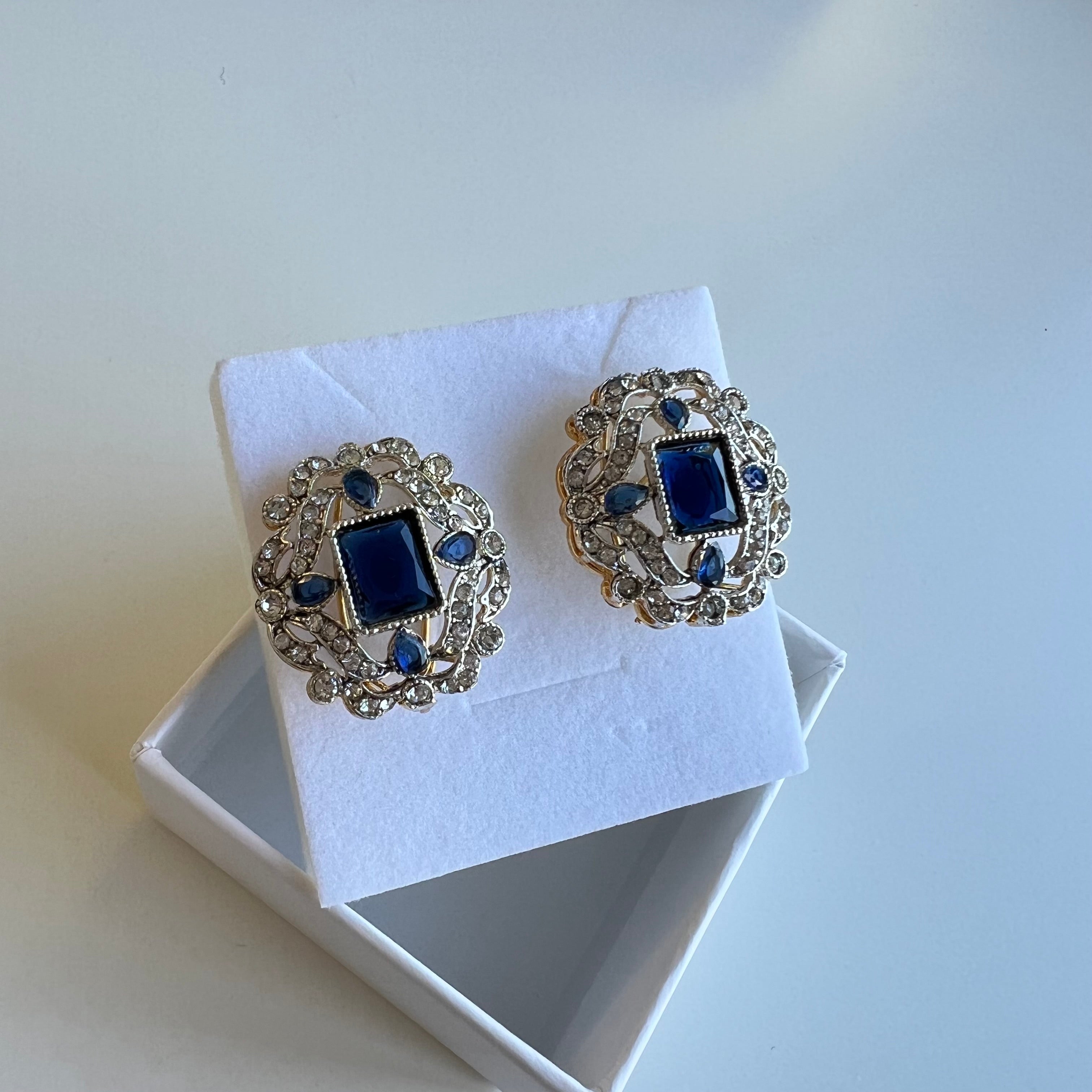 Nikita Studs Navy