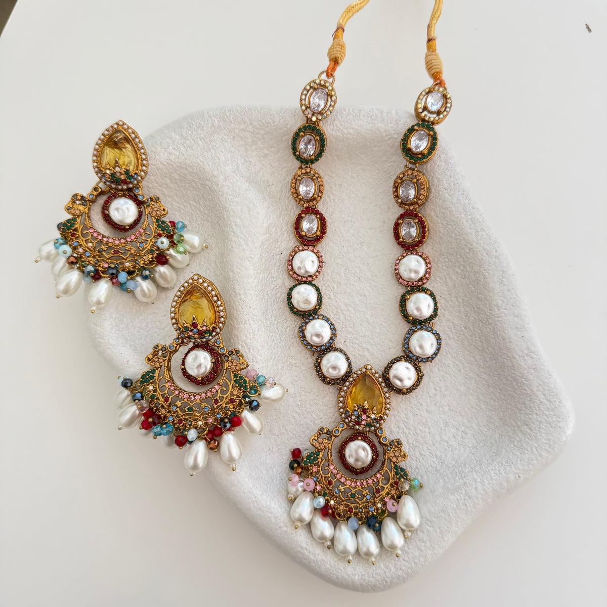 Naaz Necklace set