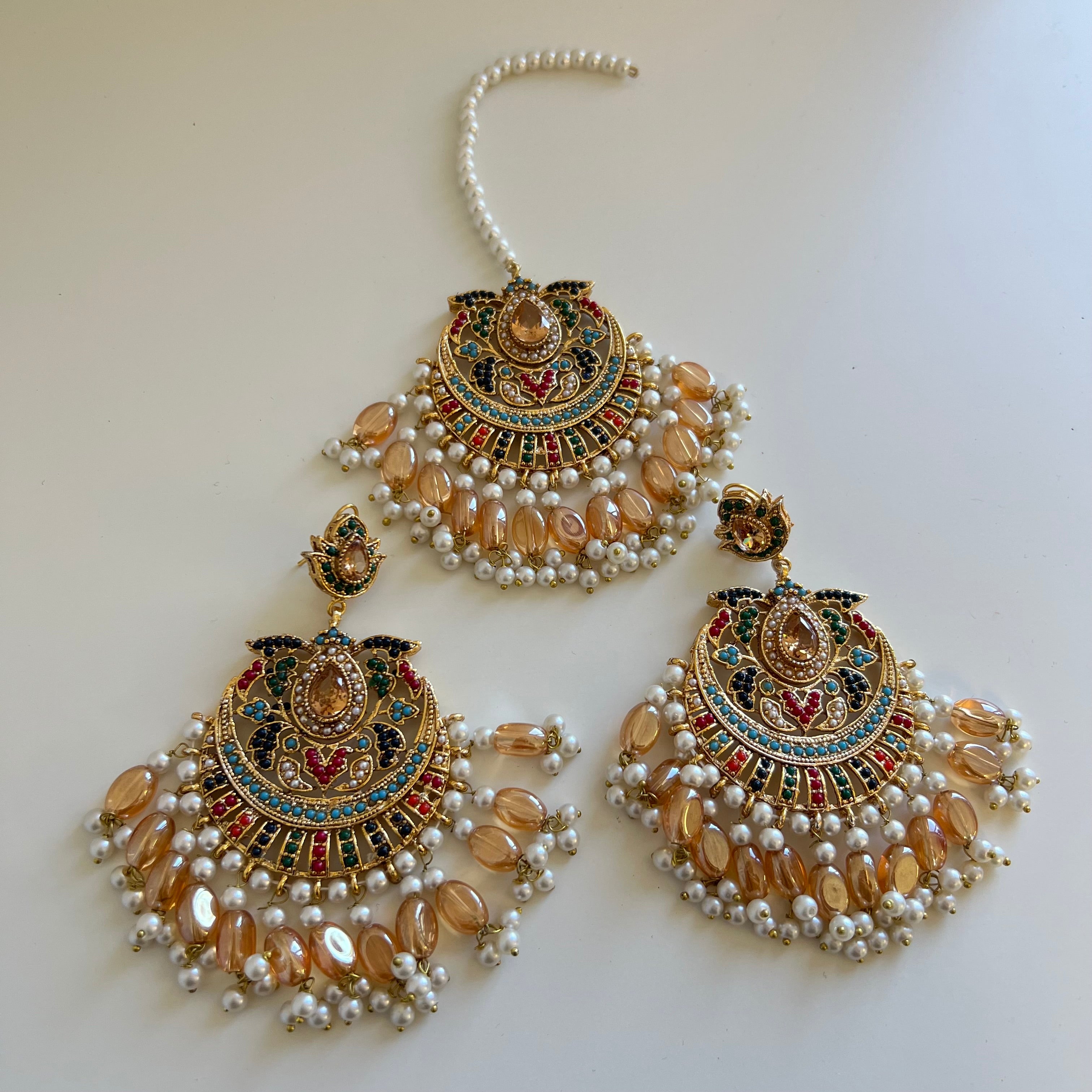 Hana Earrings Tikka Set Gold