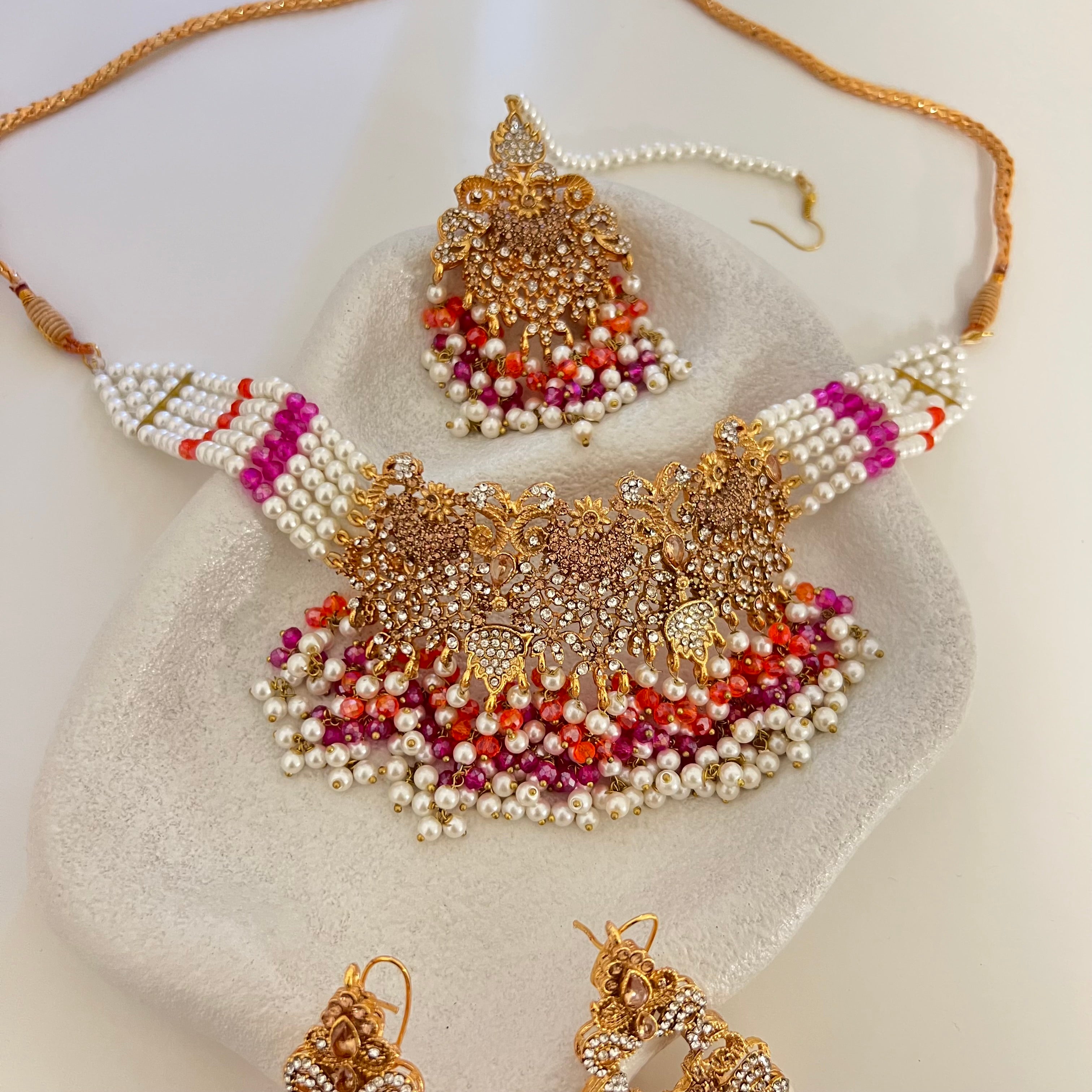 Sabika Choker Set