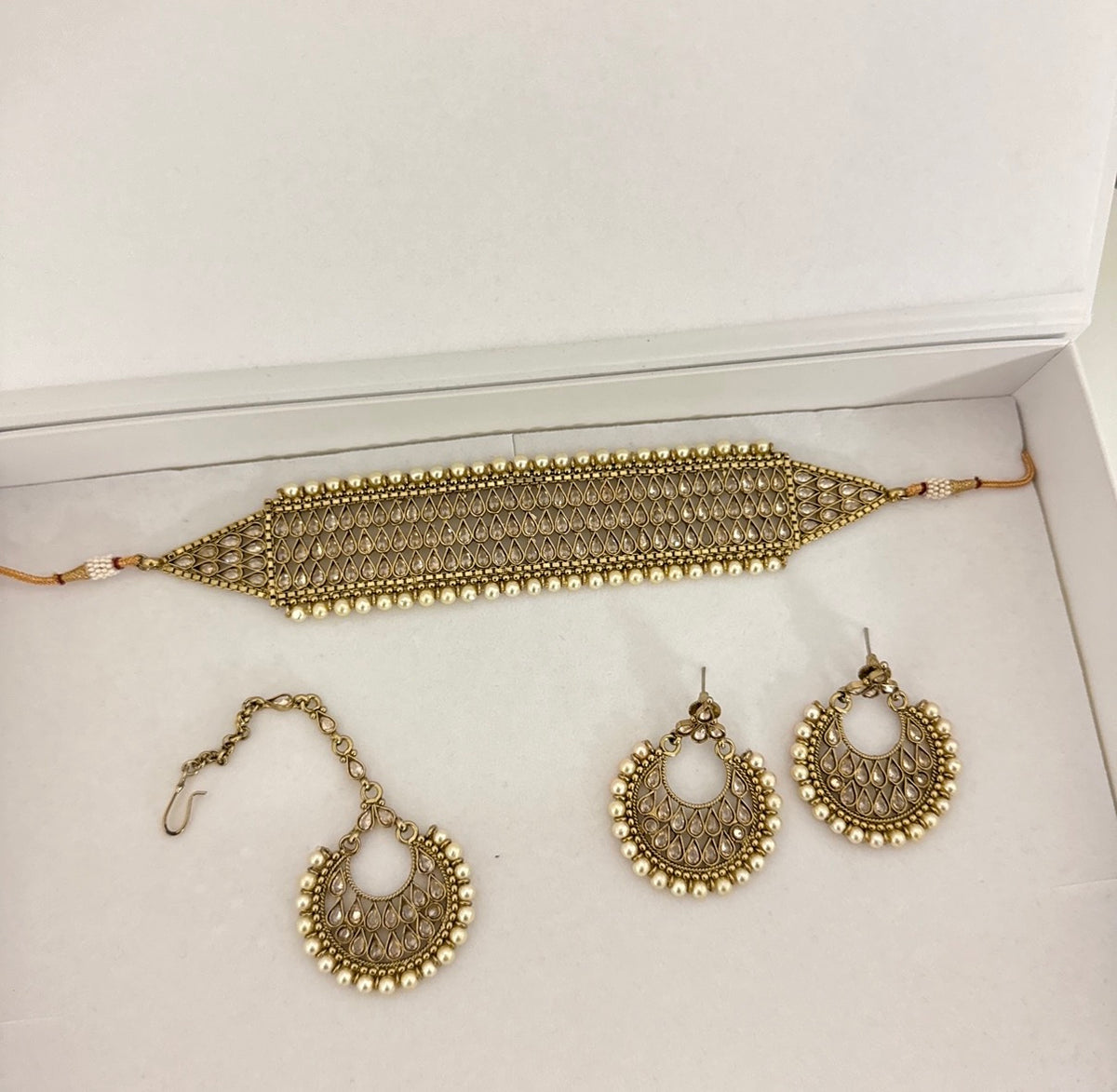 Maha Choker Set