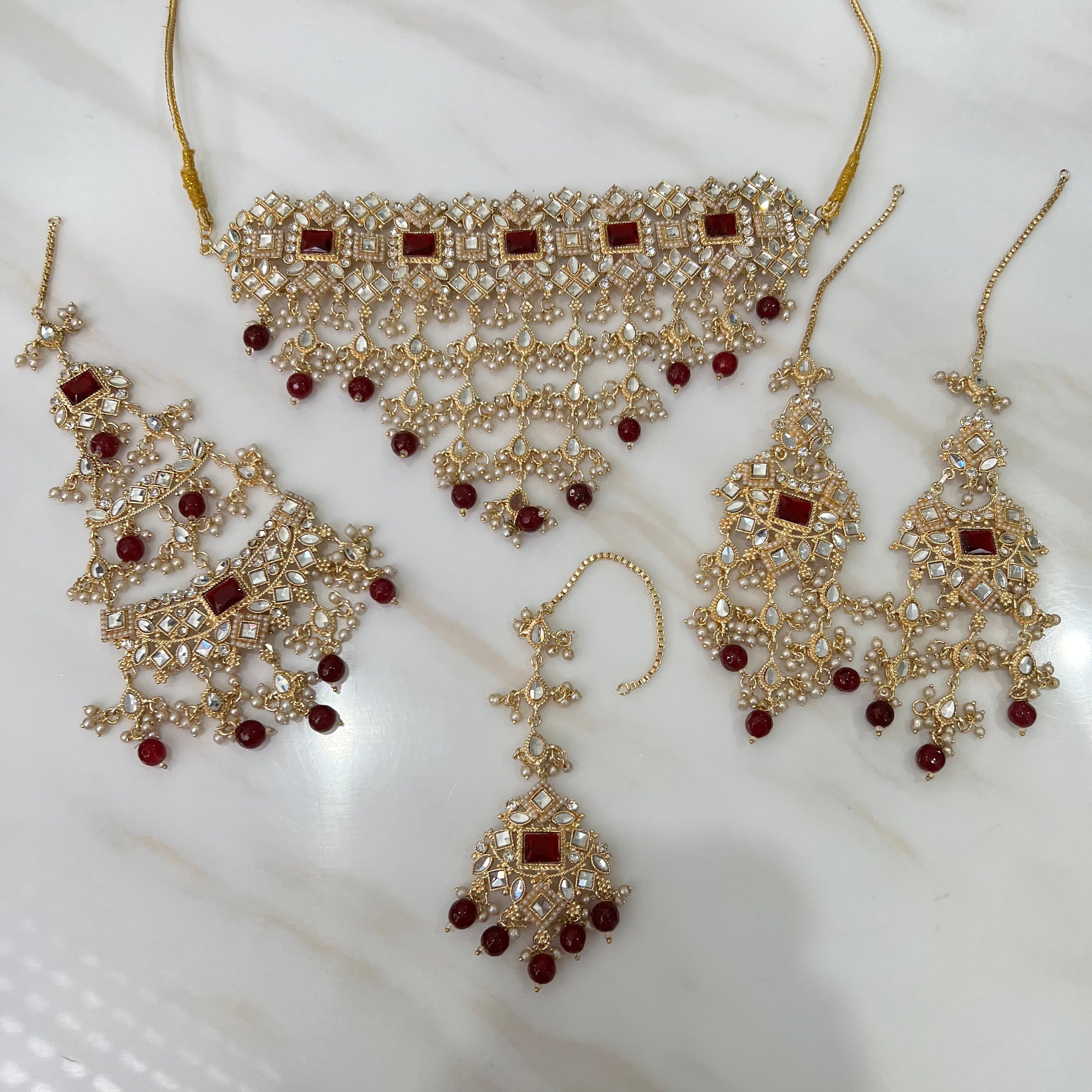 Farhaa Choker Set Red